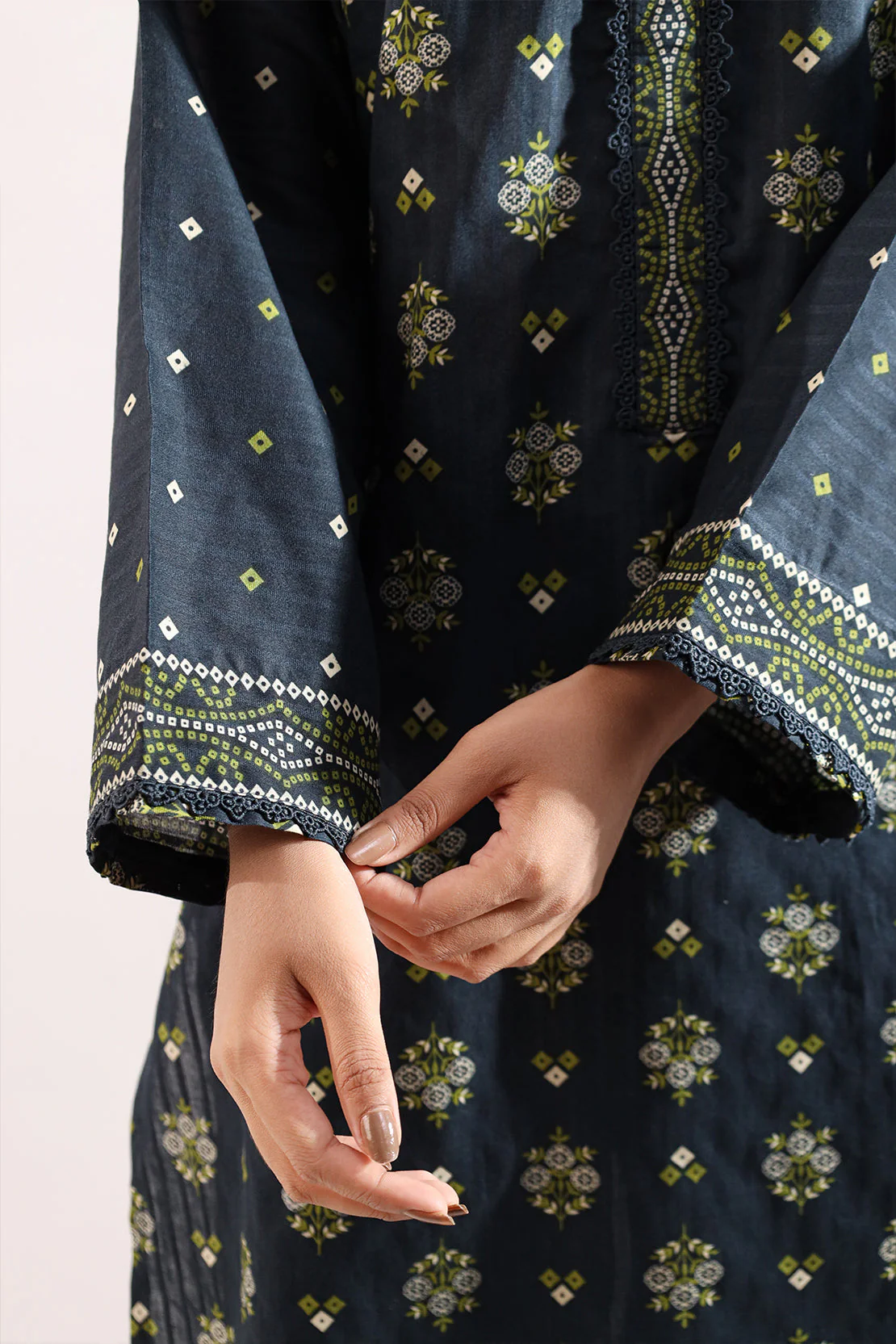 Printed Lawn Stitched Shirt - Image 6