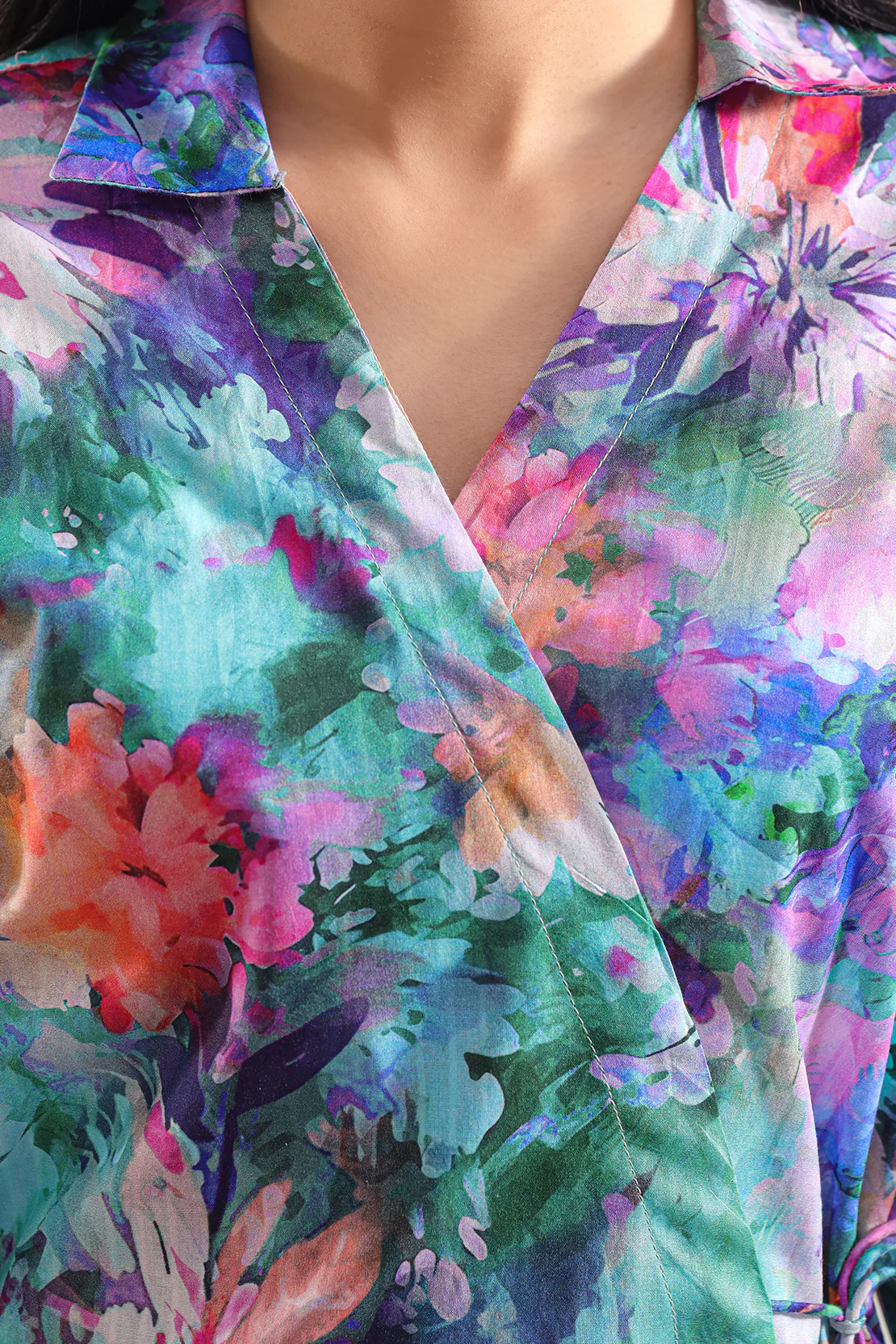 Printed Lawn Stitched Shirt - Image 4