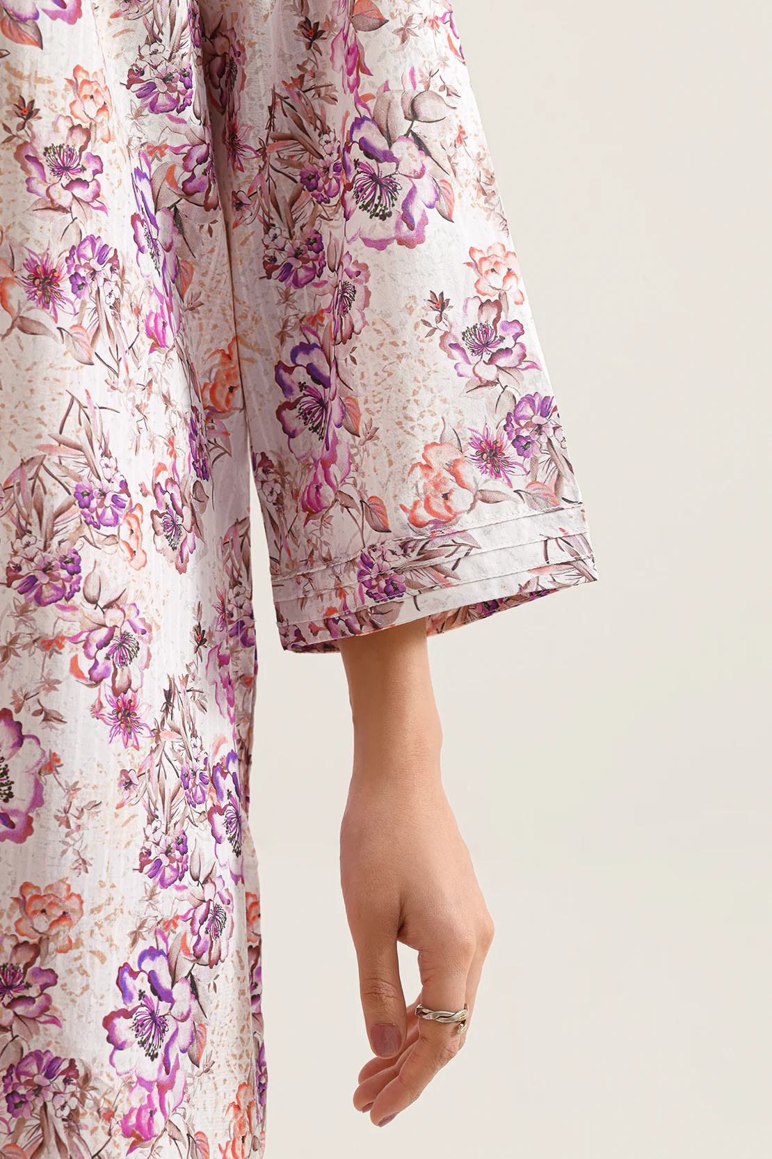Printed Lawn Stitched Shirt - Image 4