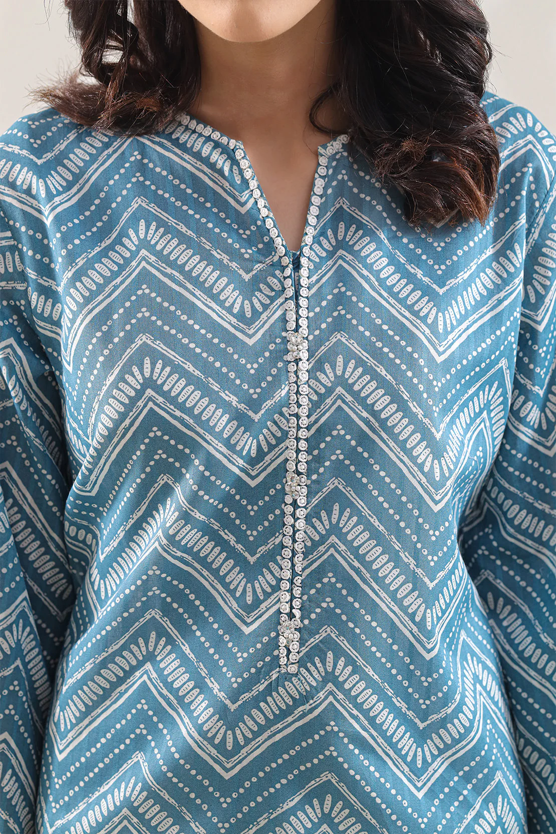 Printed Lawn Stitched Shirt - Image 3