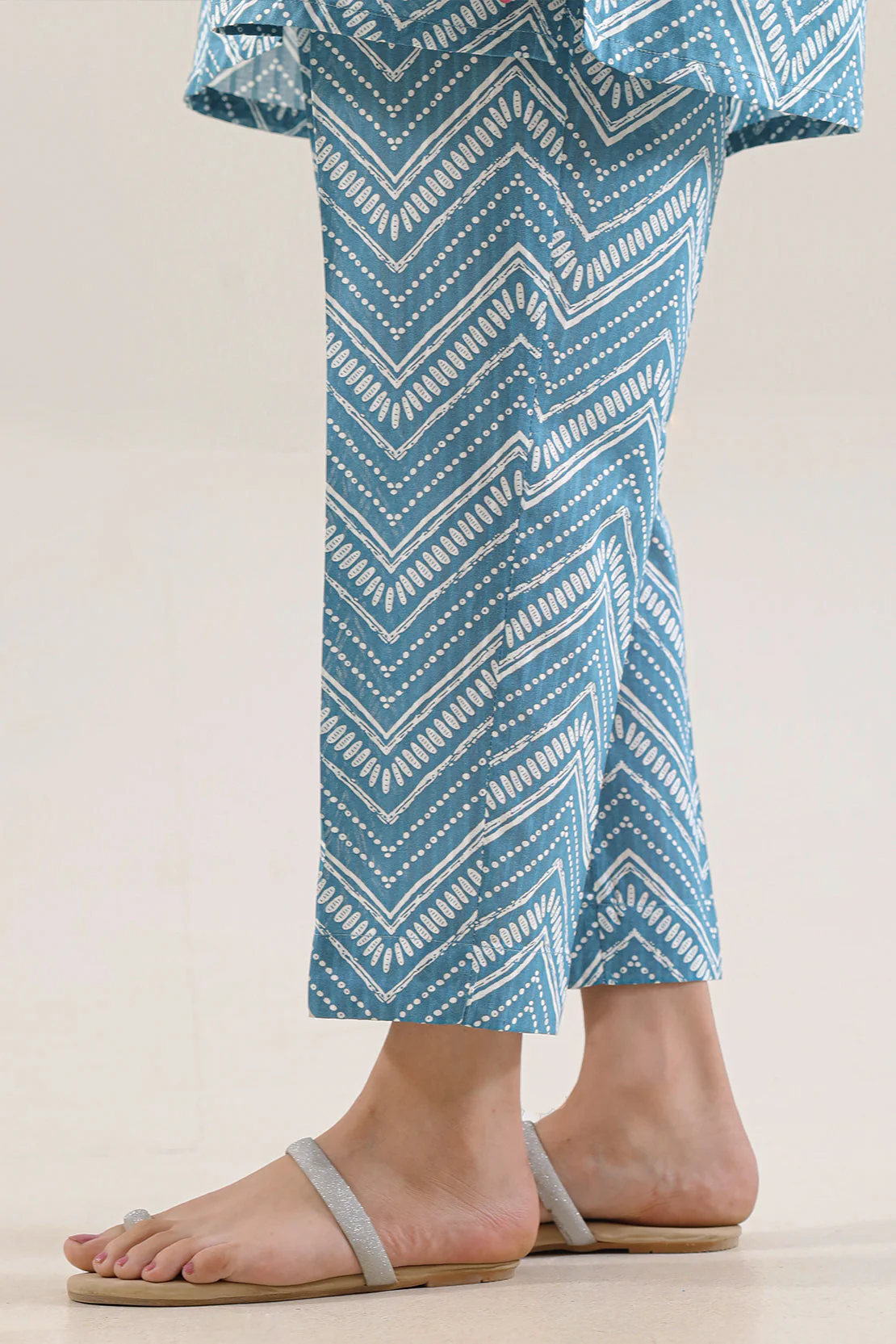 Printed Lawn Stitched Shirt - Image 5