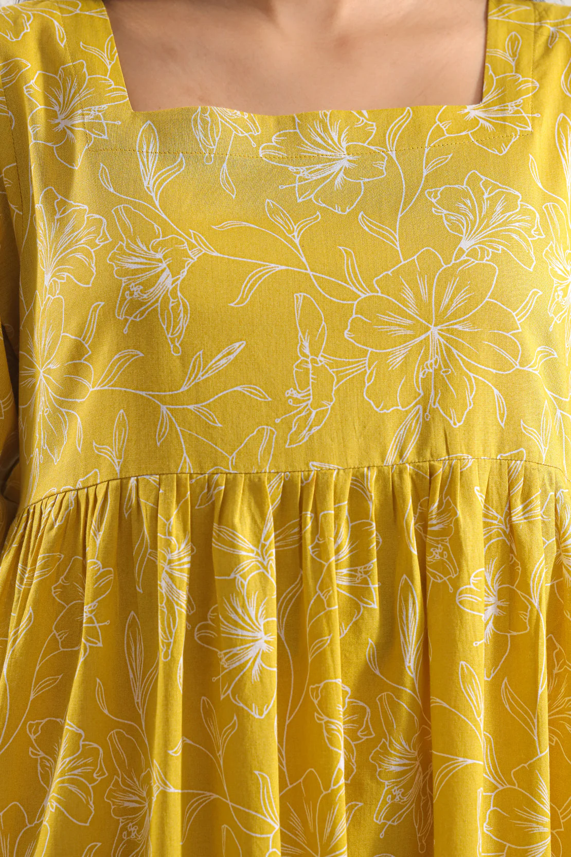 Printed Lawn Stitched Shirt - Image 4
