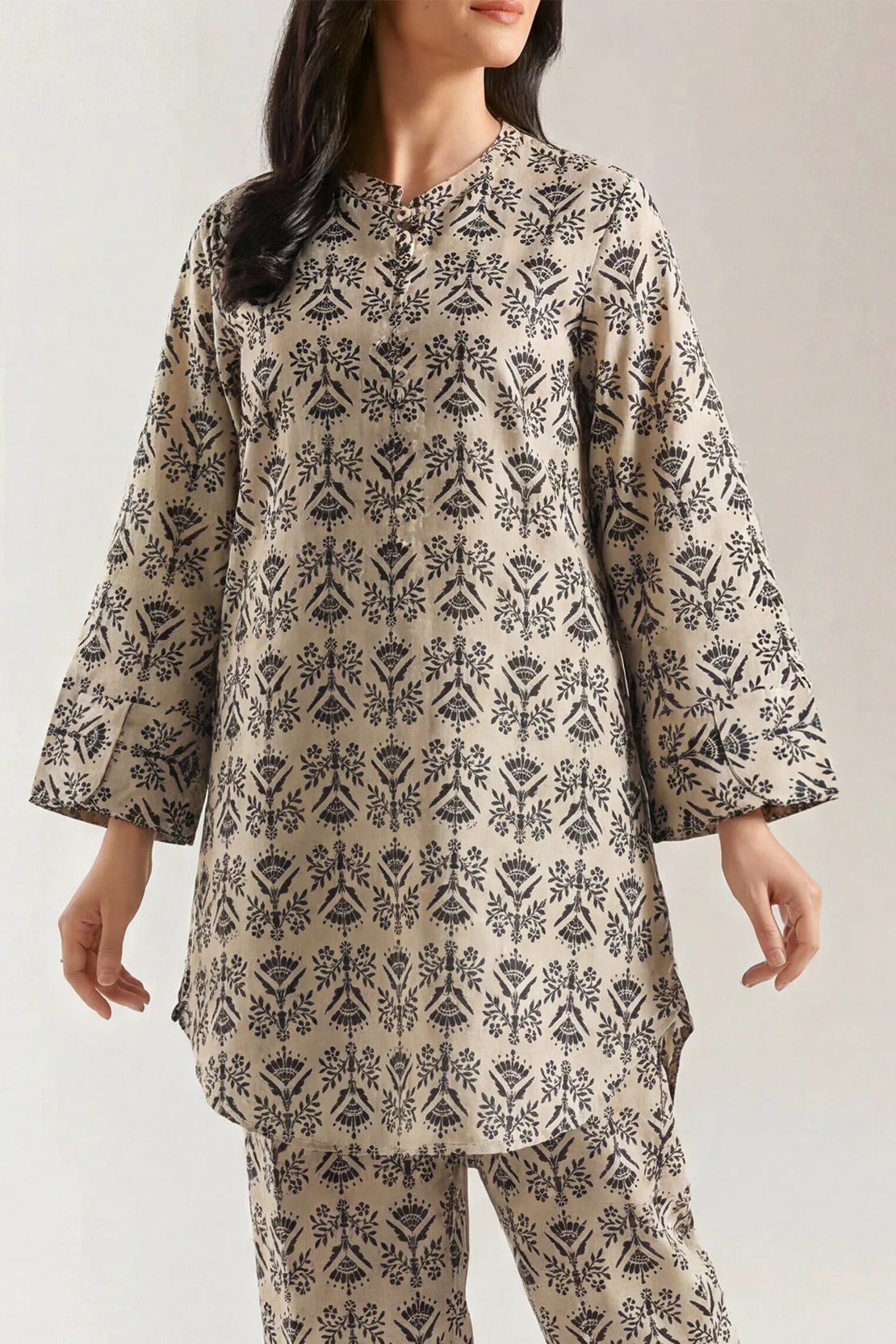 Printed Lawn Stitched Shirt - Image 2