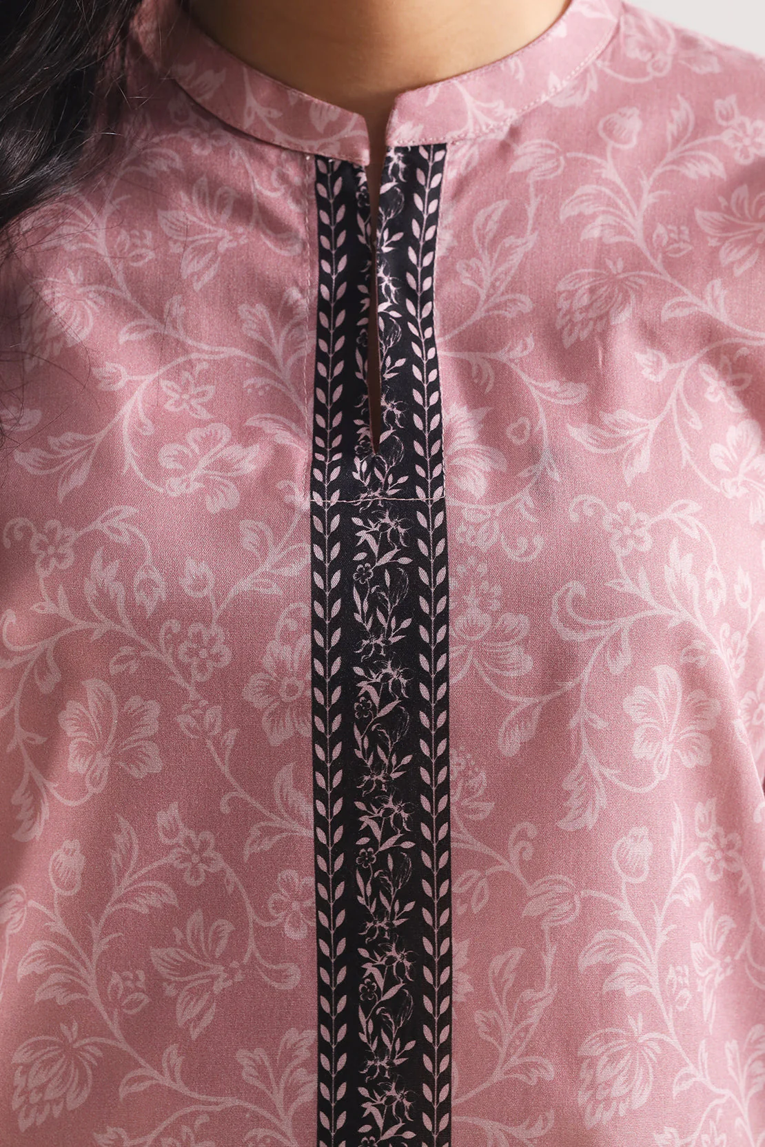 Printed Lawn Stitched Shirt - Image 4