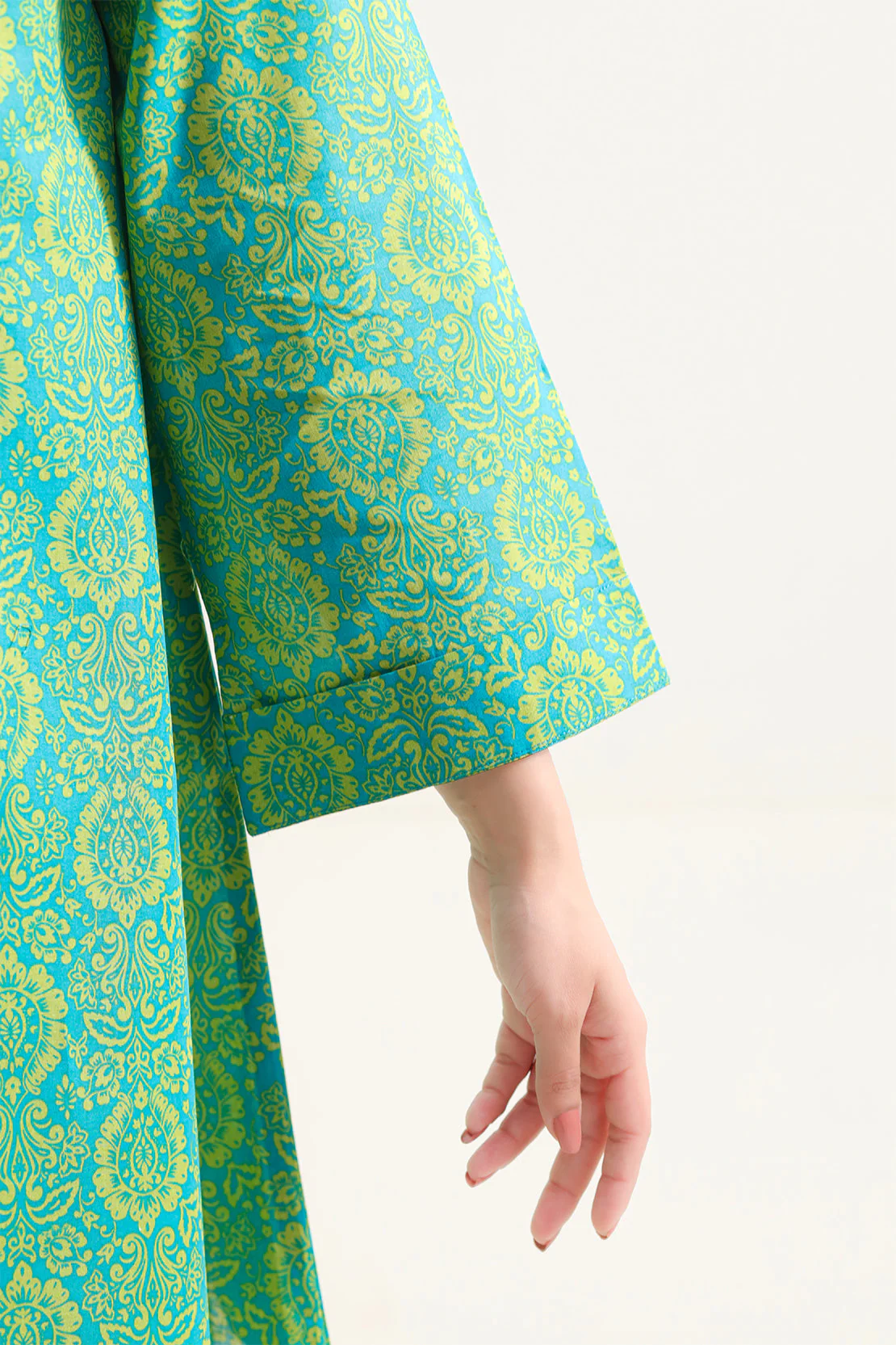 Printed Lawn Stitched Shirt - Image 4