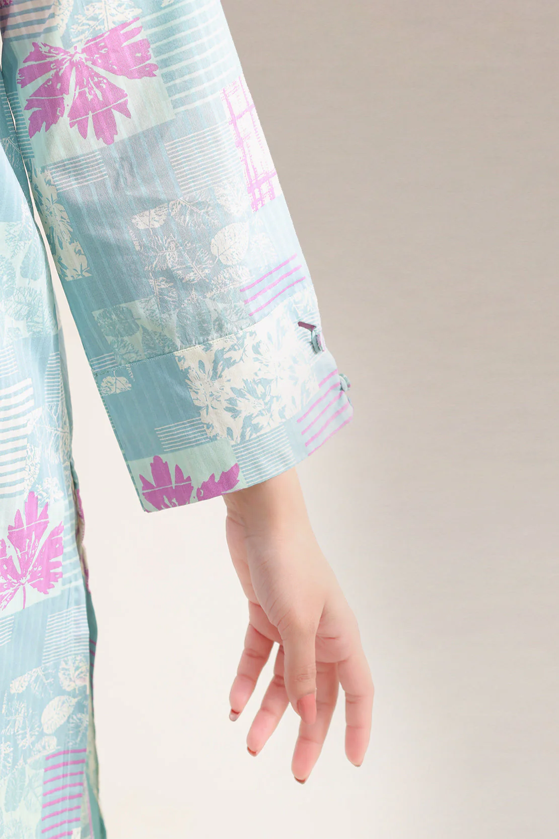 Printed Lawn Stitched Shirt - Image 4