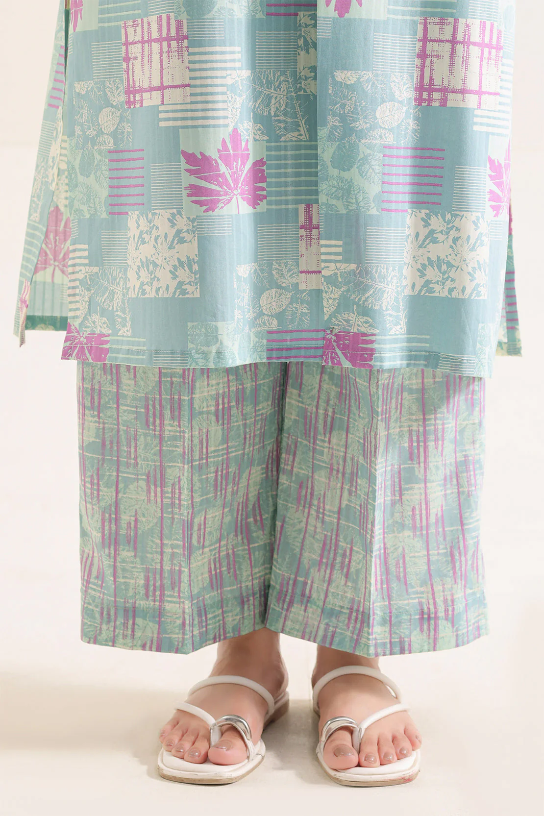 Printed Lawn Stitched Shirt - Image 5