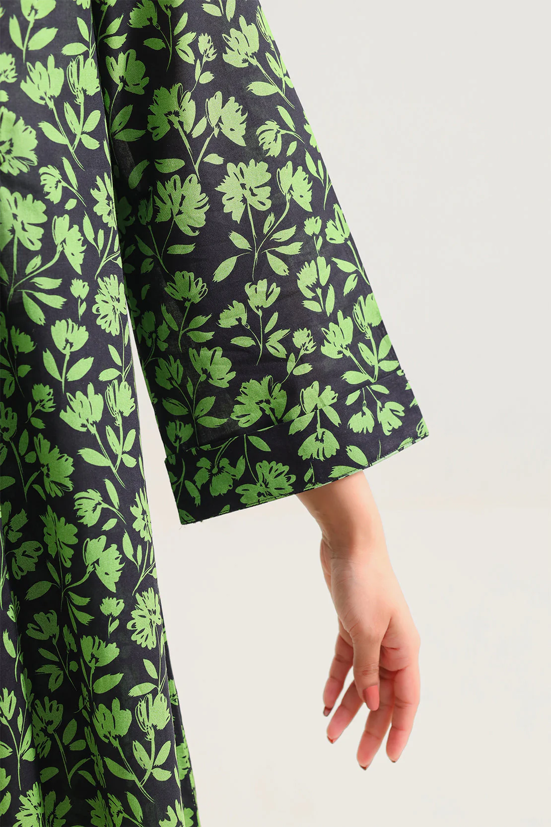 Printed Lawn Stitched Shirt - Image 4