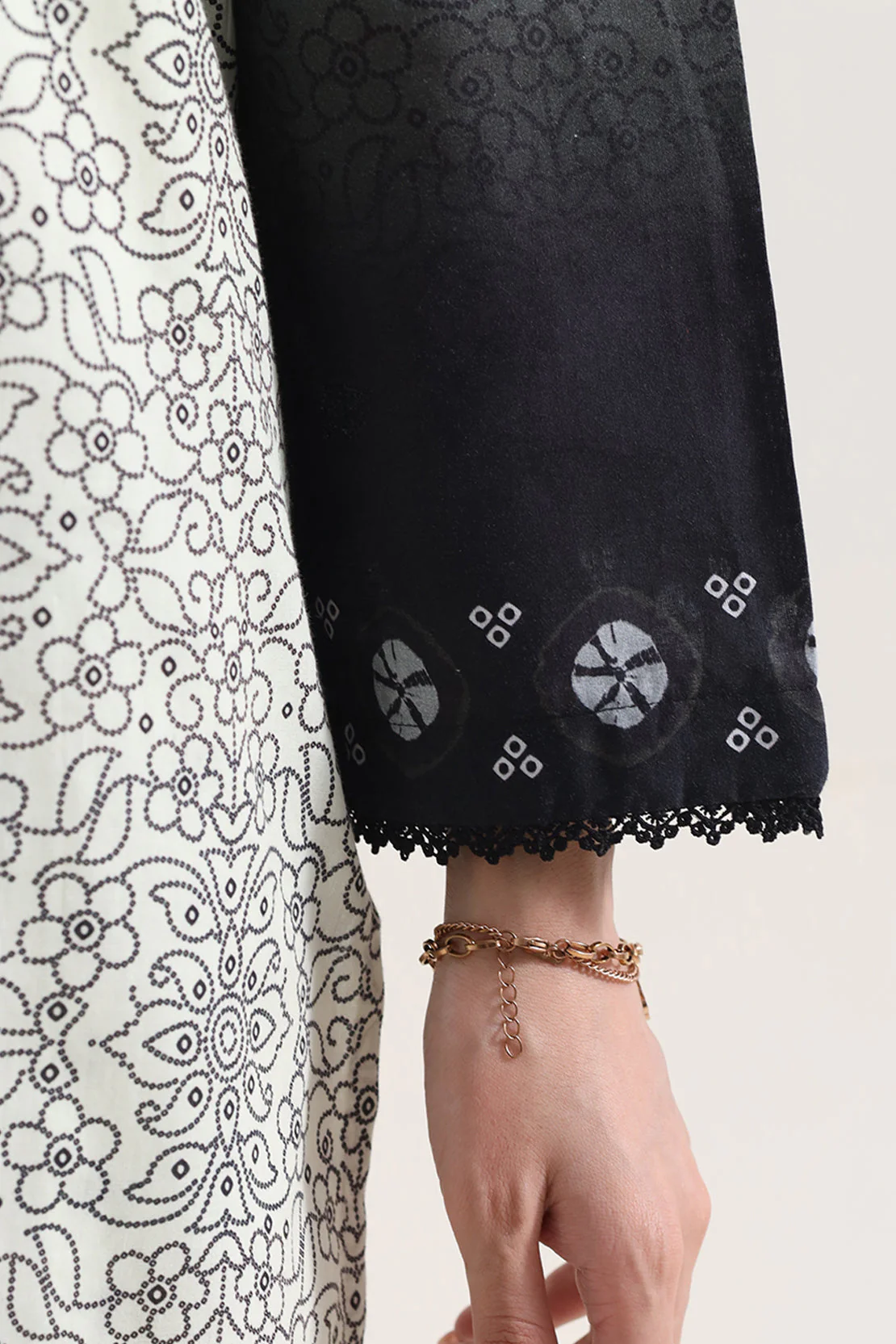 Printed Lawn Stitched Shirt - Image 6