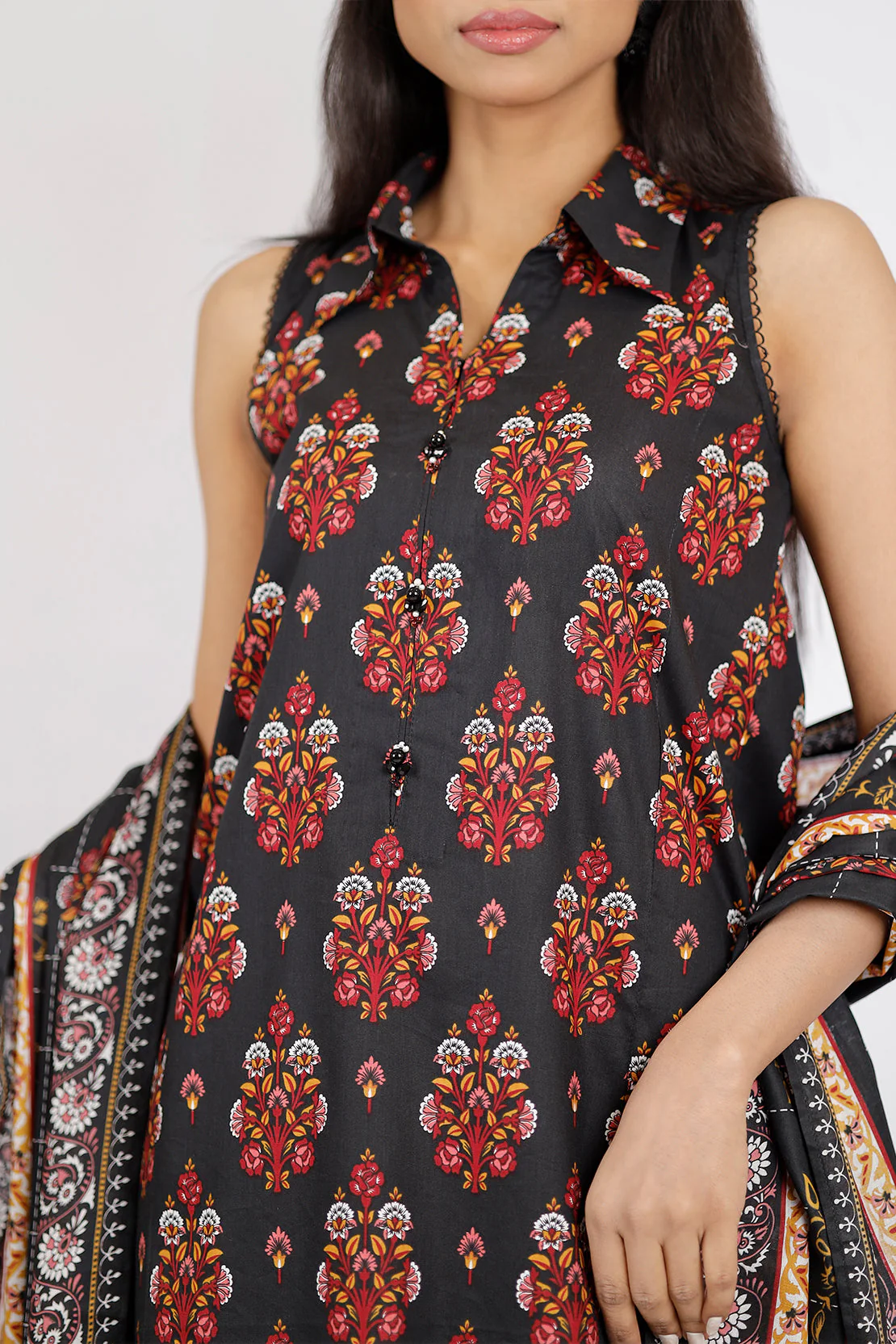 Printed Lawn Unstitched Shirt - Image 2