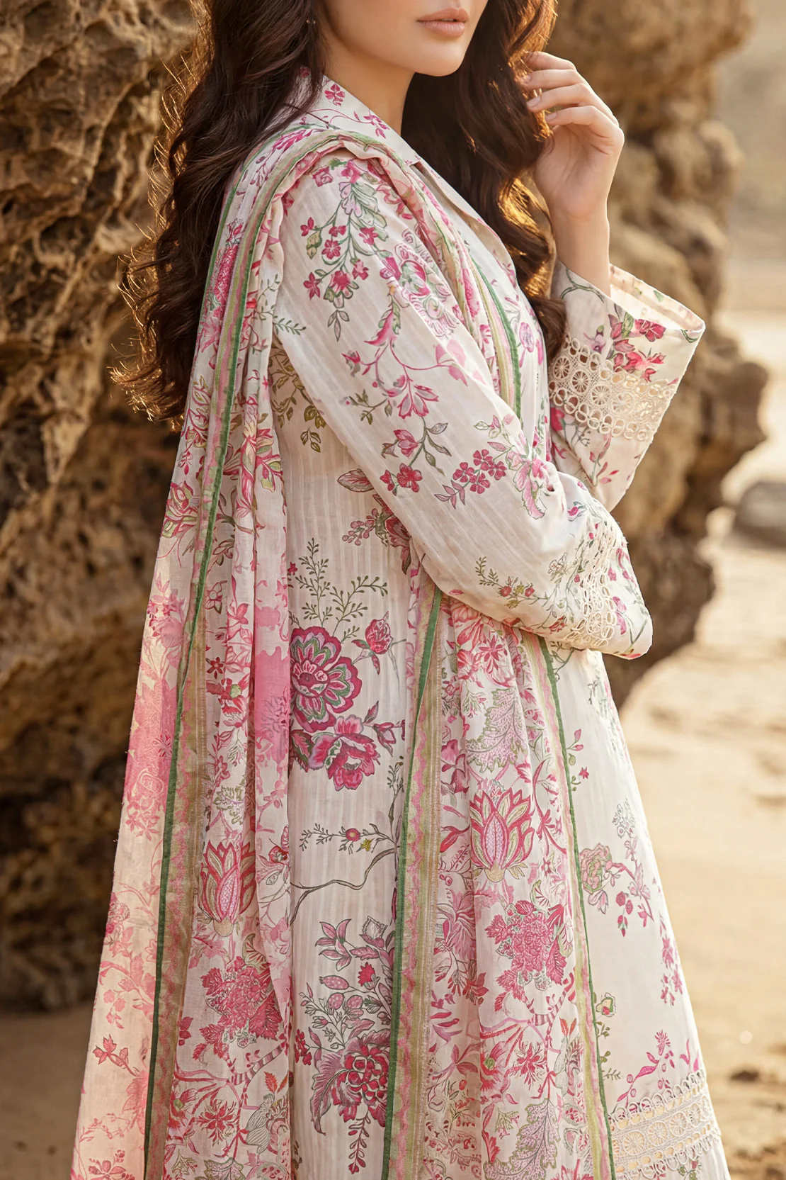 Printed Lawn Unstitched Shirt - Image 4