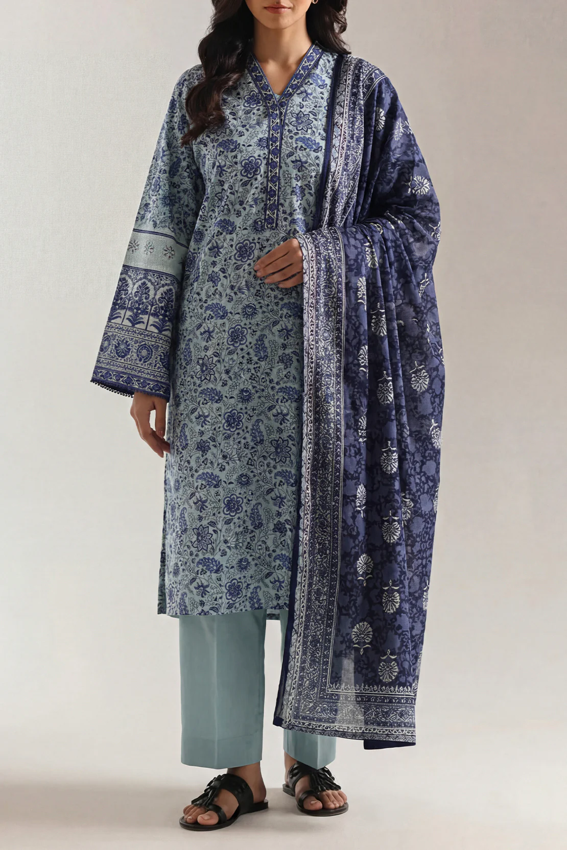 Printed Linen Stitched 3 Piece - Image 2