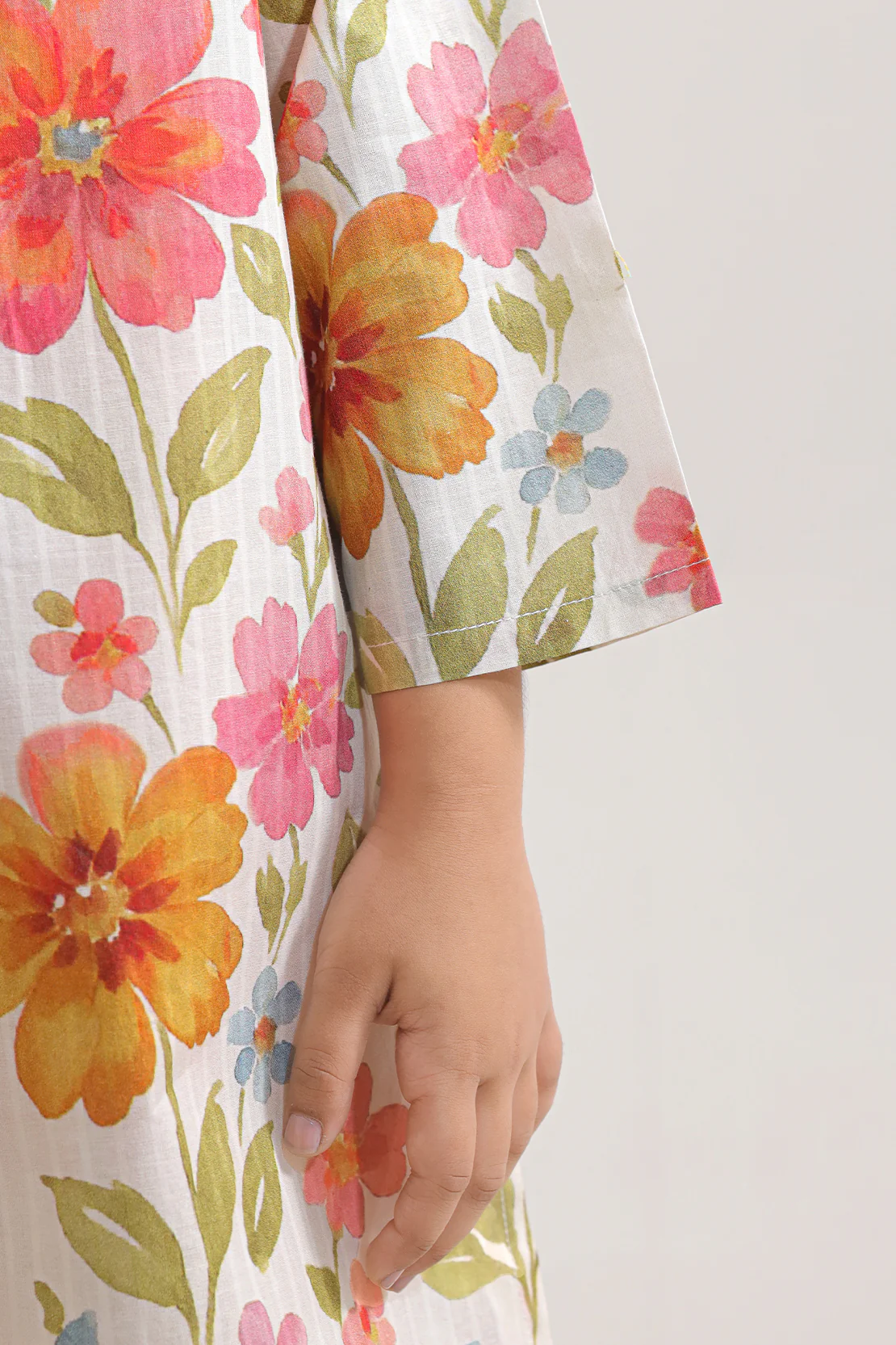 Printed Self Strip Lawn Stitched 2 Piece (Shirt/Trouser) For Kids - Image 4