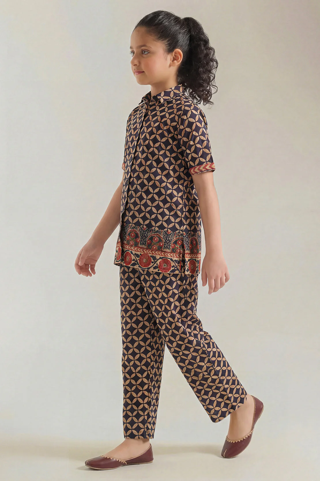 Printed Self Strip Lawn Stitched 2 Piece (Shirt/Trouser) For Kids - Image 2