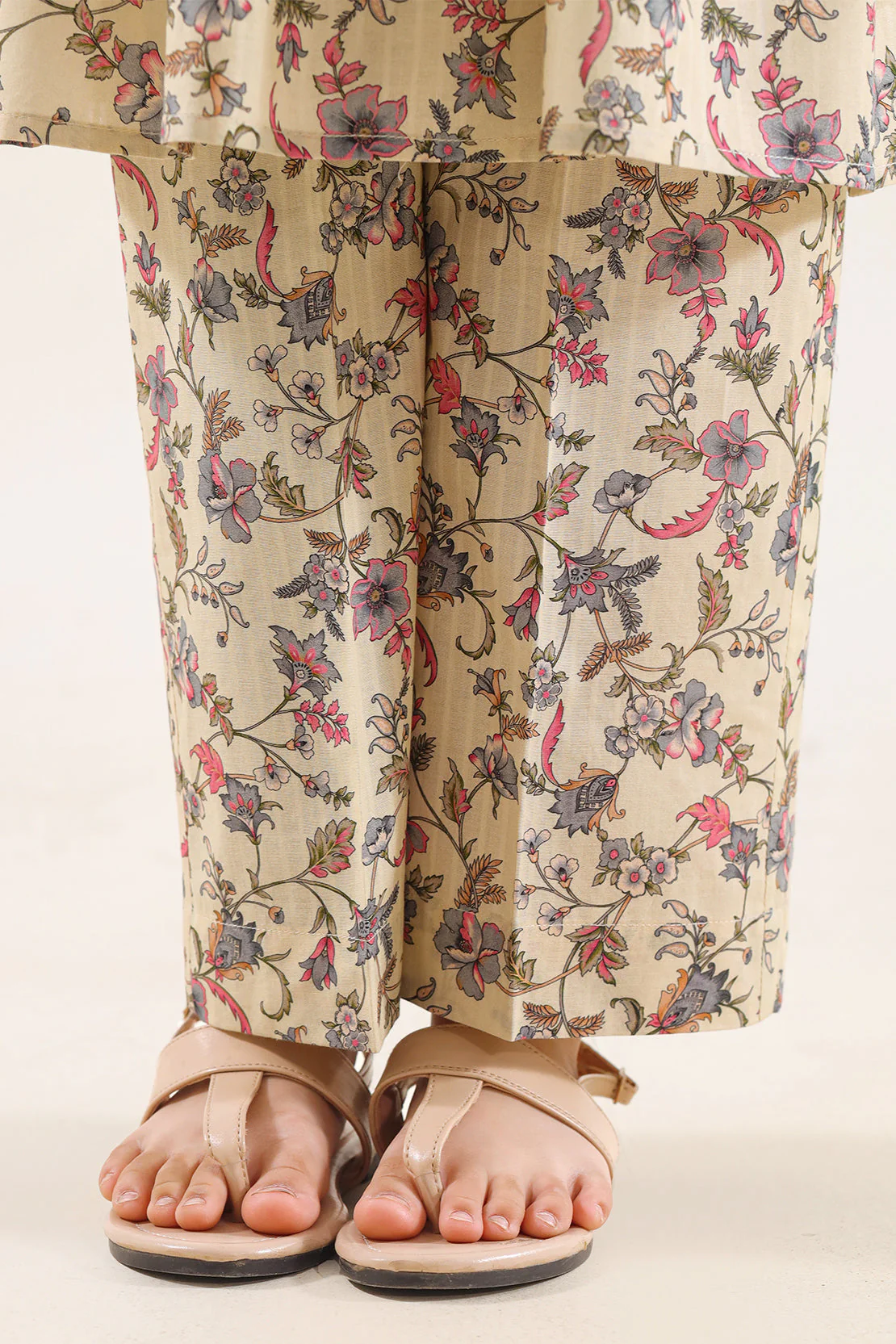Printed Self Strip Lawn Stitched 2 Piece (Shirt/Trouser) For Kids - Image 6