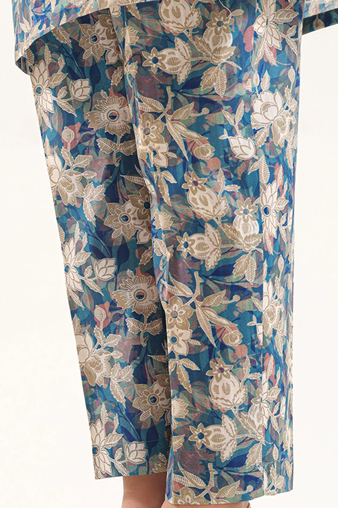 Printed Self Strip Lawn Stitched 2 Piece (Shirt/Trouser) For Kids - Image 6