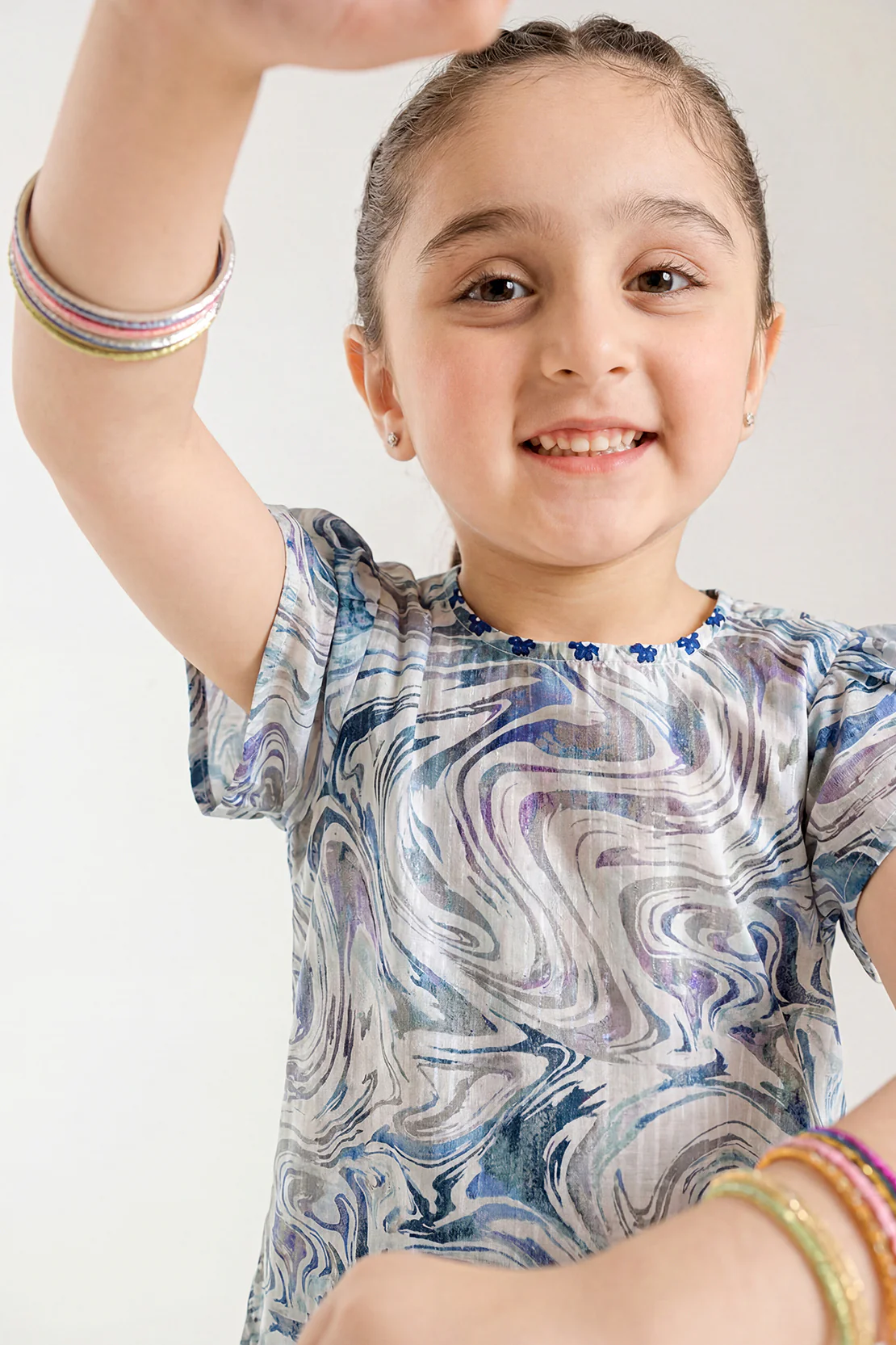 Printed Self Strip Lawn Stitched 2 Piece (Shirt/Trouser) For Kids - Image 2