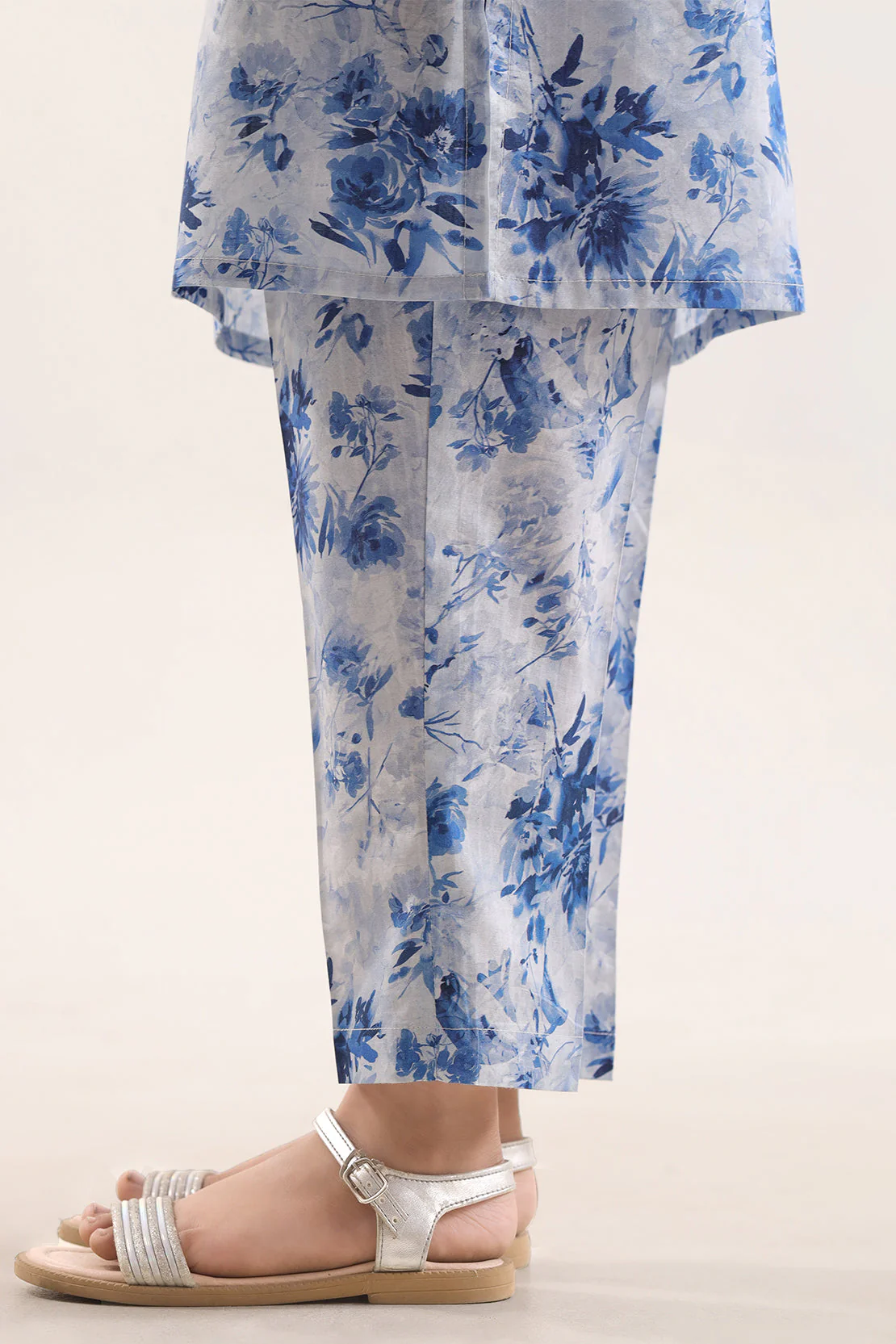Printed Self Strip Lawn Stitched 2 Piece (Shirt/Trouser) For Kids - Image 6