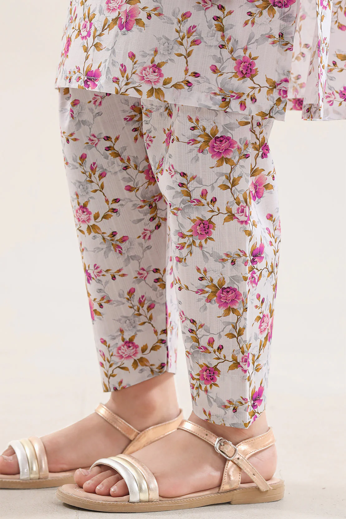 Printed Self Strip Lawn Stitched 2 Piece (Shirt/Trouser) For Kids - Image 6