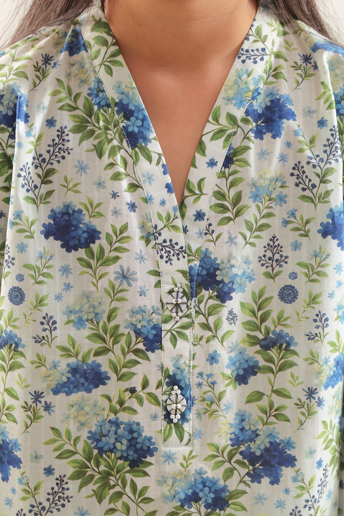Printed Self Strip Lawn Stitched 2 Piece (Shirt/Trouser) For Kids - Image 3