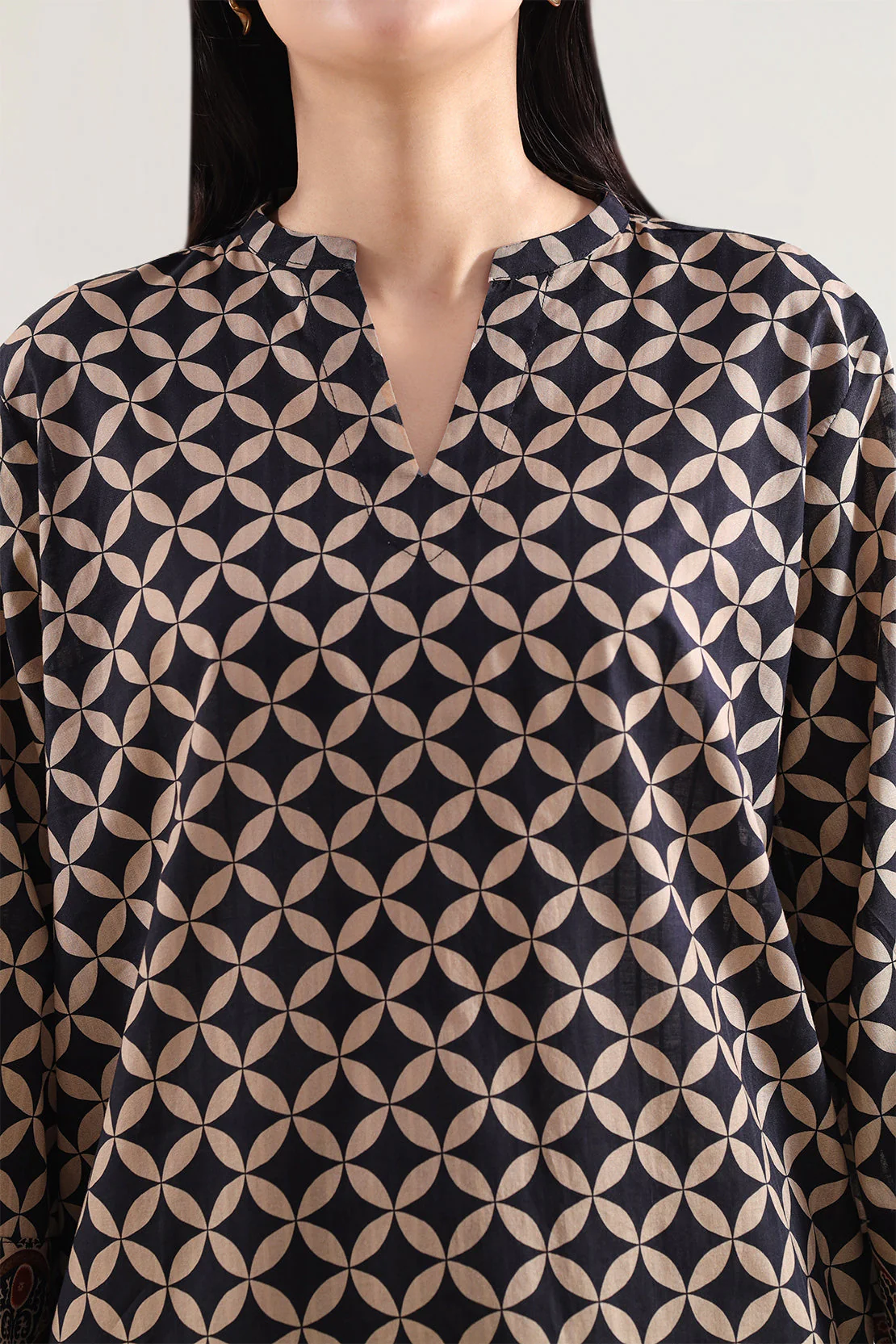 Printed Self Strip Lawn Stitched 2 Piece (Shirt/Trouser) - Image 4