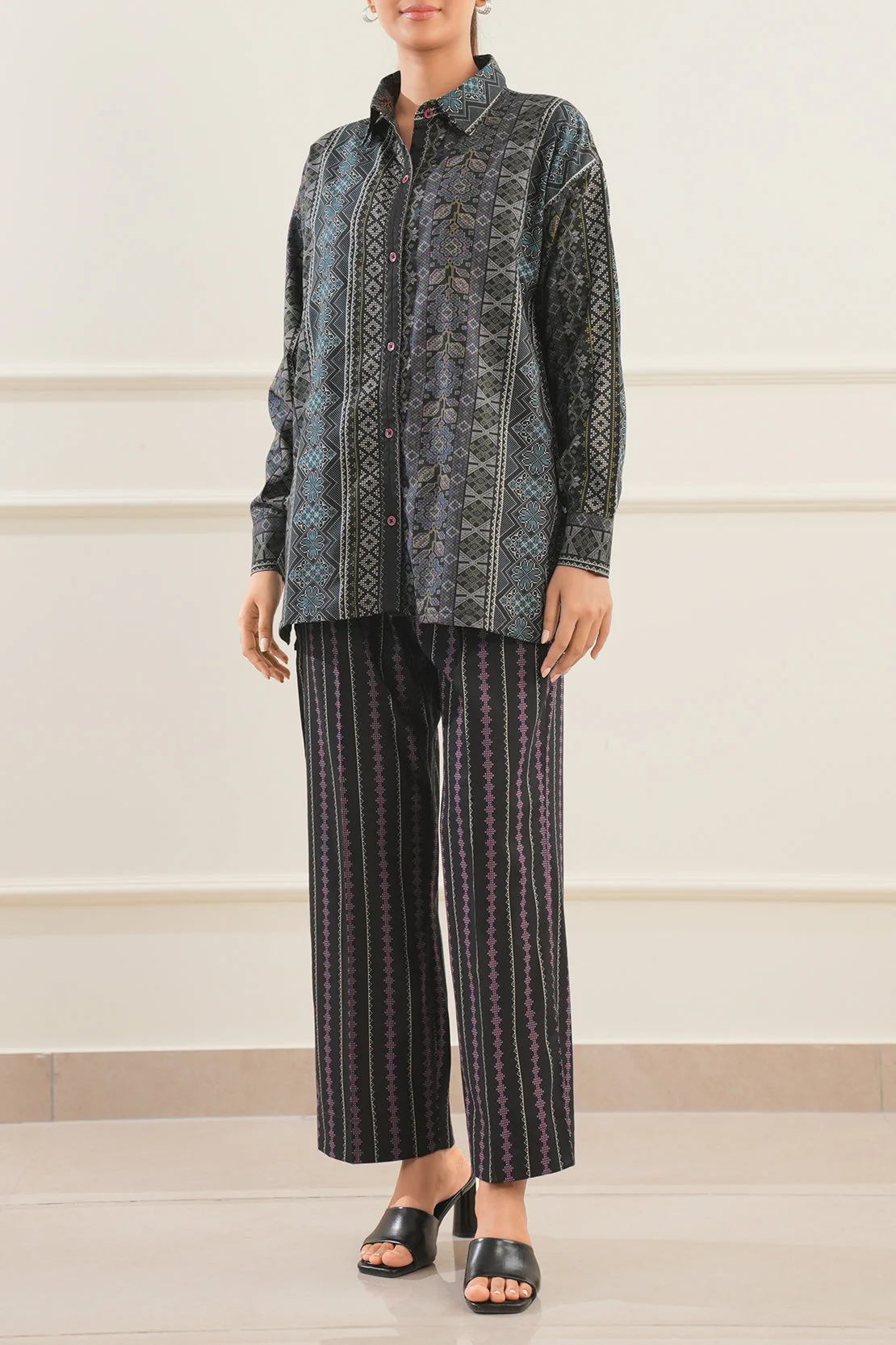 Printed Soft Touch Cotton Stitched Shirt & Bottom - Image 5