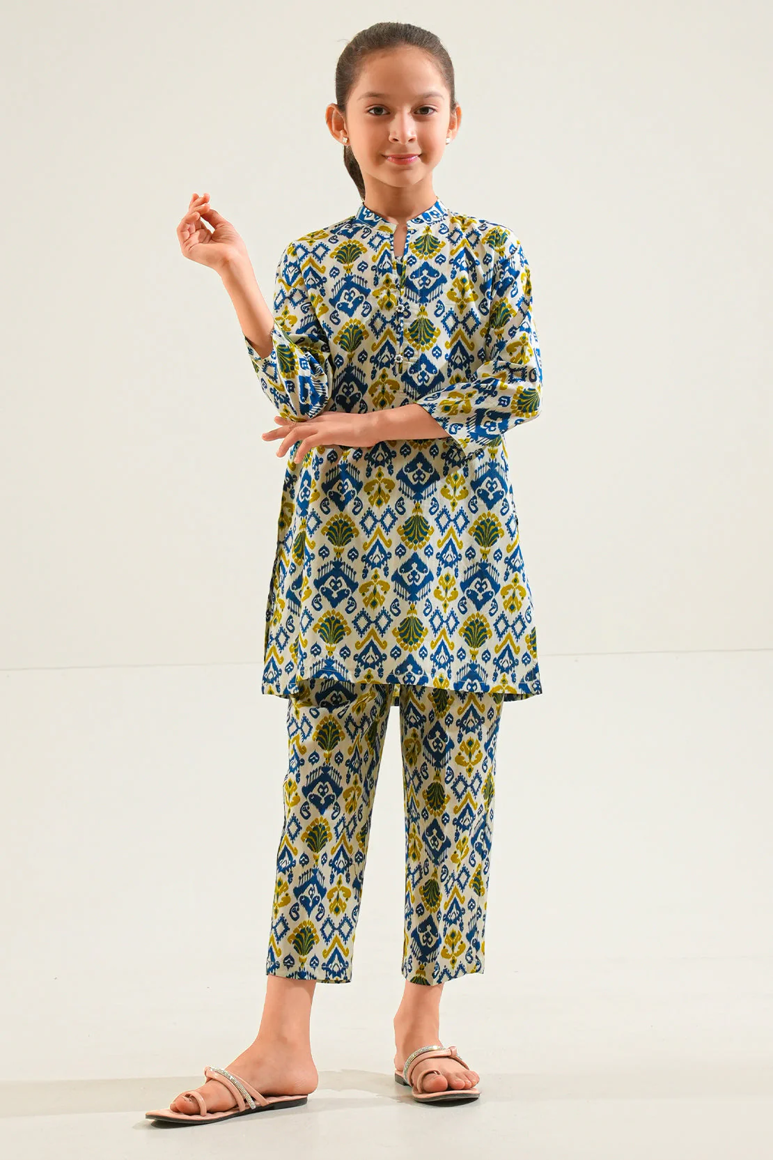 Printed Strip Lawn Stitched 2 Piece (Shirt/Trouser)  For Kids - Image 2