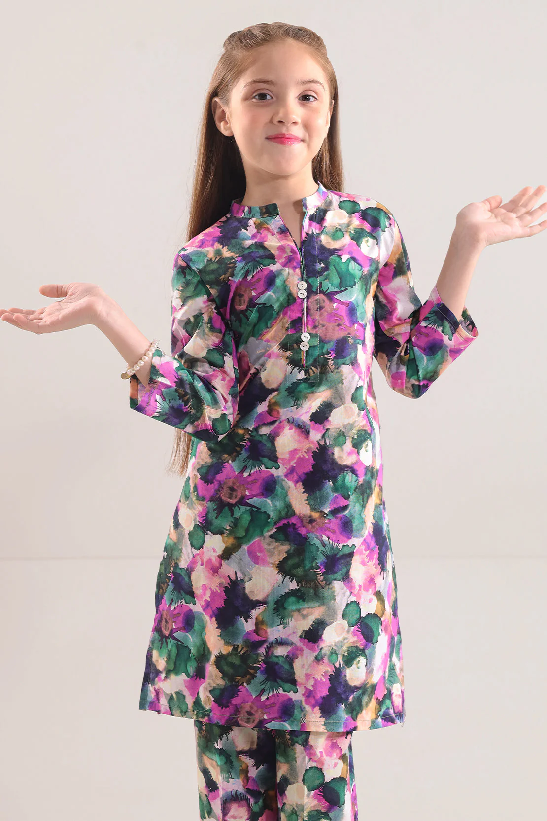 Printed Strip Lawn Stitched 2 Piece (Shirt/Trouser)  For Kids - Image 3