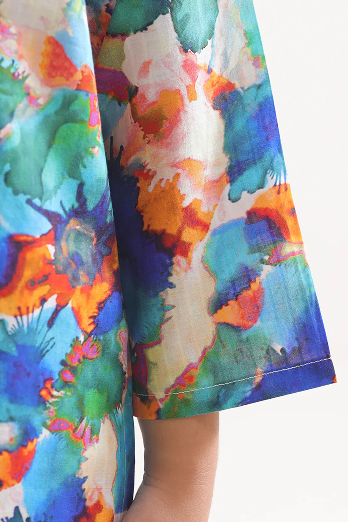 Printed Strip Lawn Stitched 2 Piece (Shirt/Trouser) For Kids - Image 5