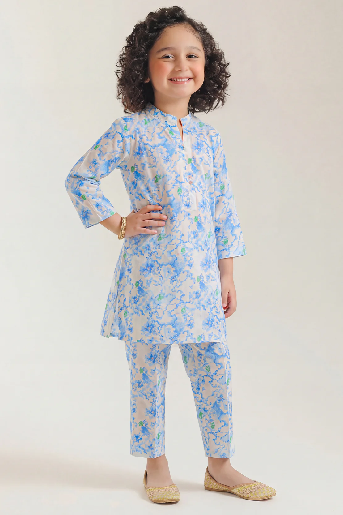 Printed Strip Lawn Stitched 2 Piece (Shirt/Trouser) For Kids - Image 2