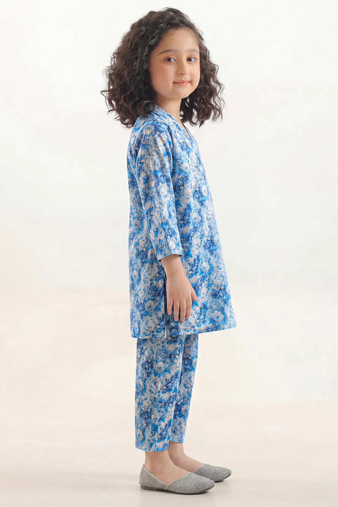 Printed Strip Lawn Stitched 2 Piece (Shirt/Trouser) For Kids - Image 3