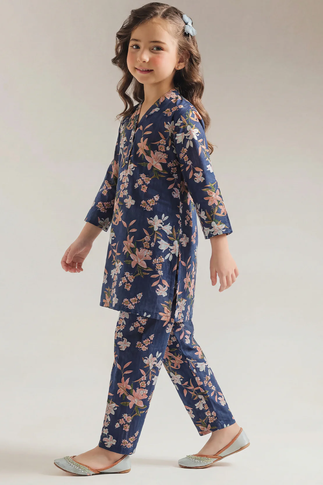 Printed Strip Lawn Stitched 2 Piece (Shirt/Trouser) For Kids - Image 2