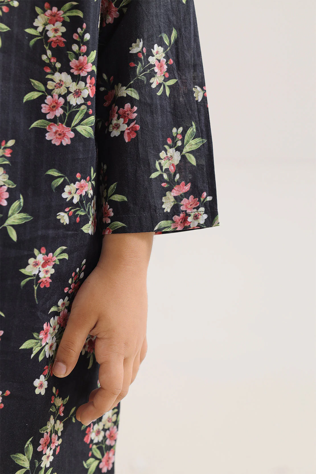 Printed Strip Lawn Stitched 2 Piece (Shirt/Trouser) For Kids - Image 4