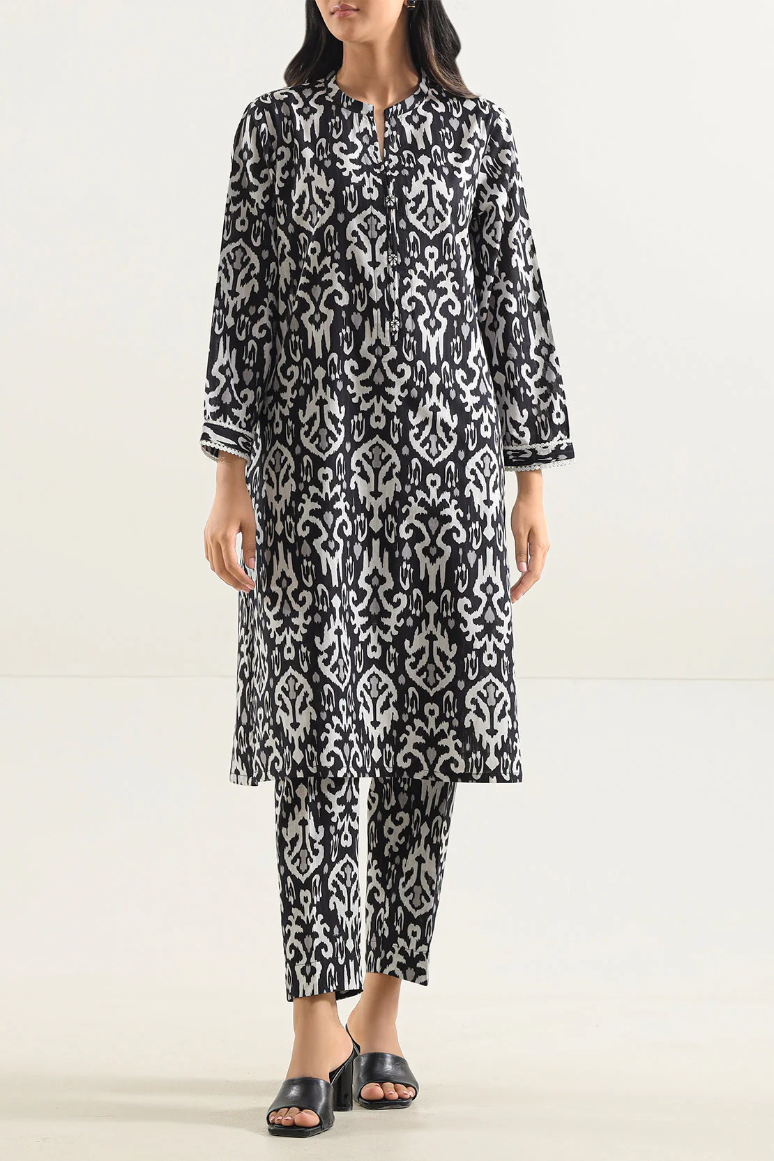 Printed Strip Lawn Stitched 2 Piece (Shirt/Trouser)