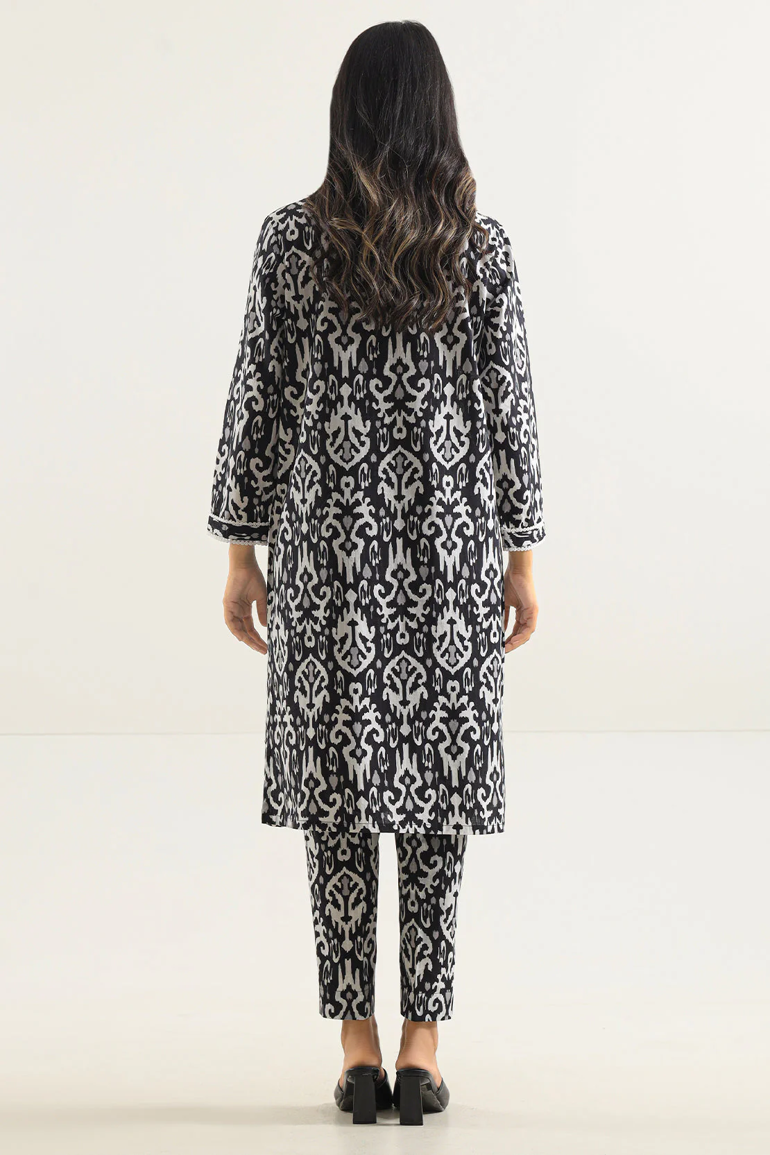 Printed Strip Lawn Stitched 2 Piece (Shirt/Trouser) - Image 3