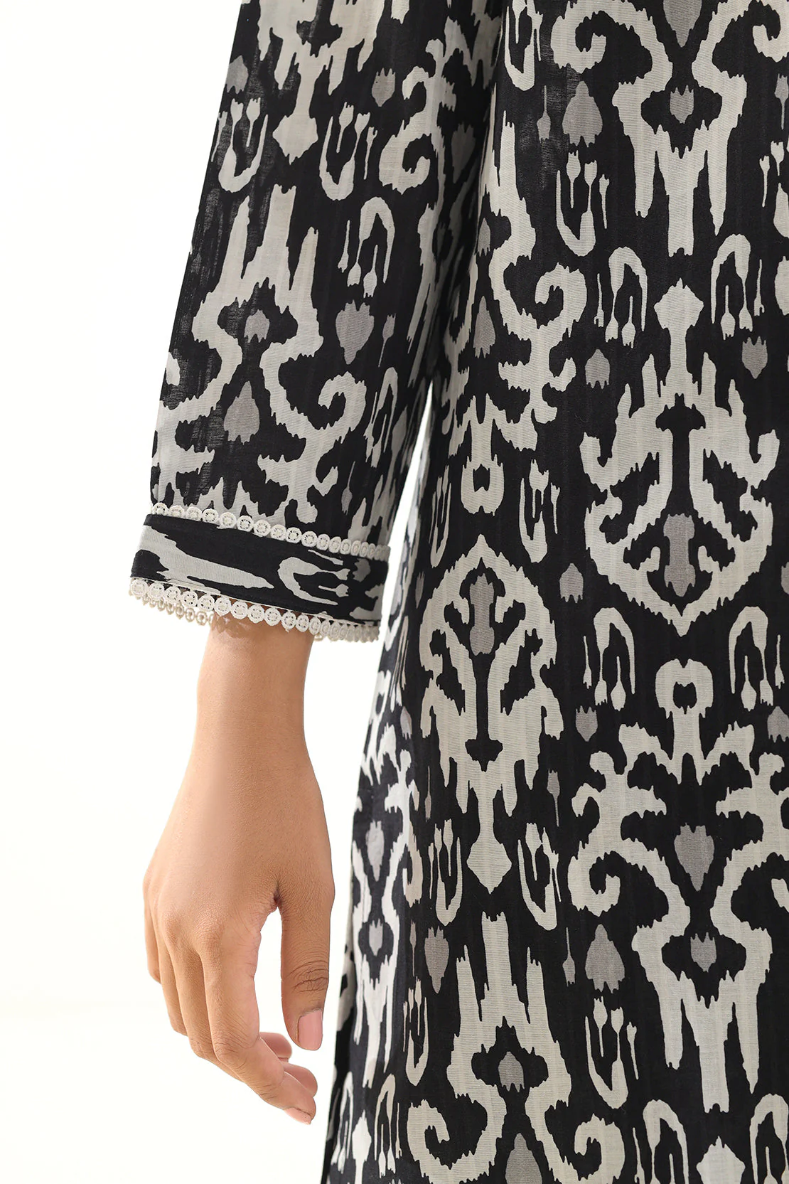 Printed Strip Lawn Stitched 2 Piece (Shirt/Trouser) - Image 5