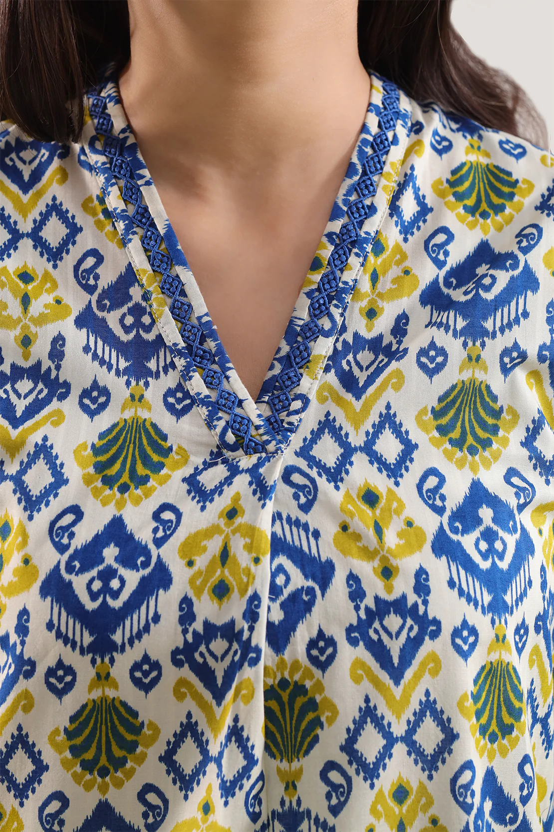 Printed Strip Lawn Stitched 2 Piece (Shirt/Trouser) - Image 4