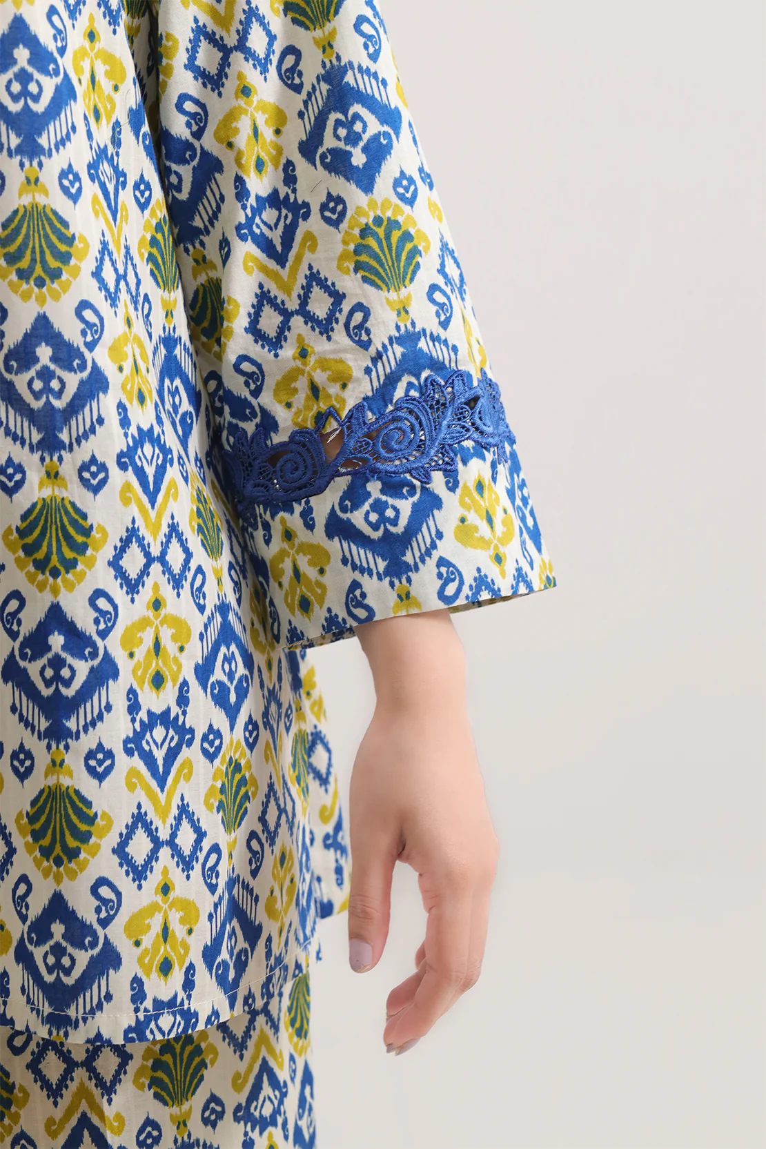 Printed Strip Lawn Stitched 2 Piece (Shirt/Trouser) - Image 5