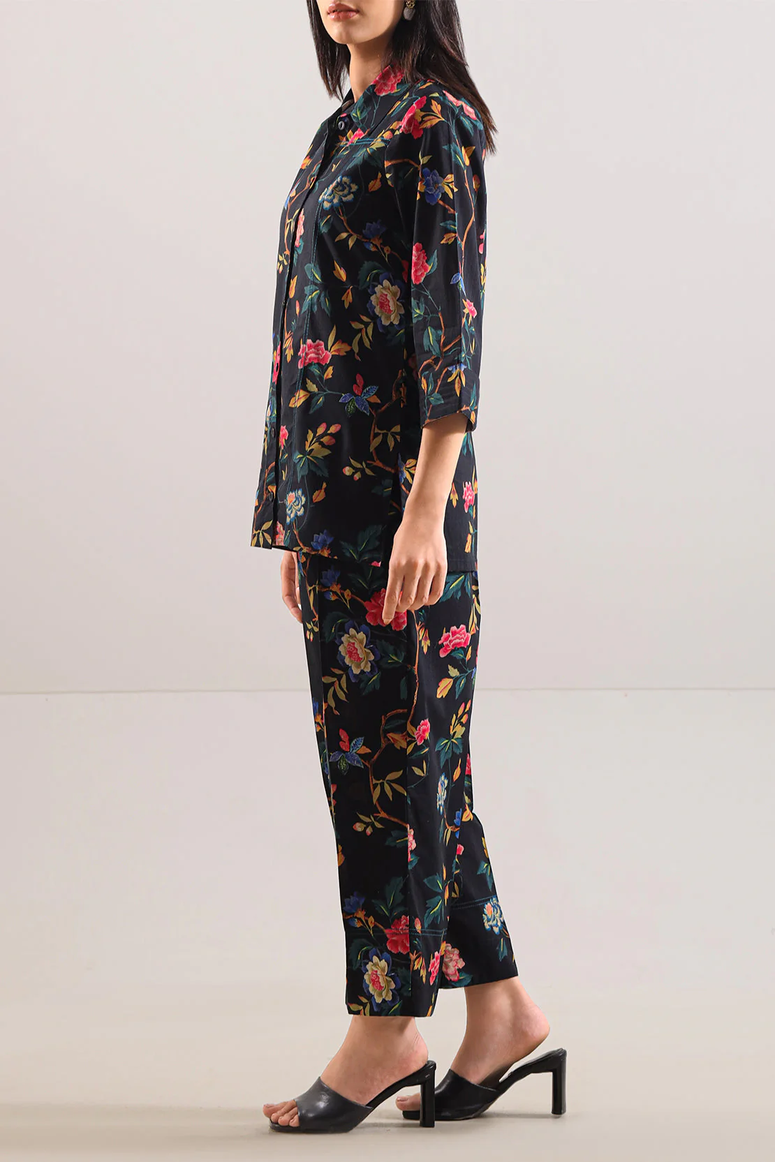 Printed Strip Lawn Stitched 2 Piece (Shirt/Trouser) - Image 2