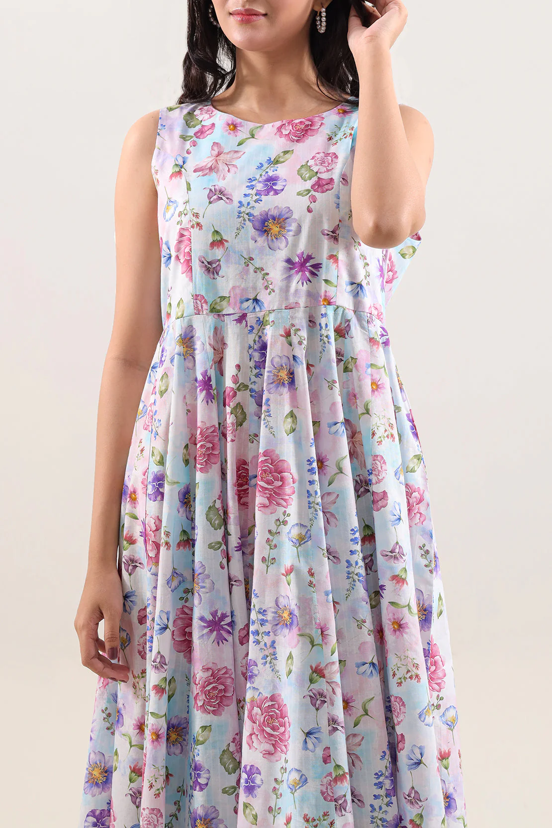 Printed Strip Lawn Stitched Dress - Image 4