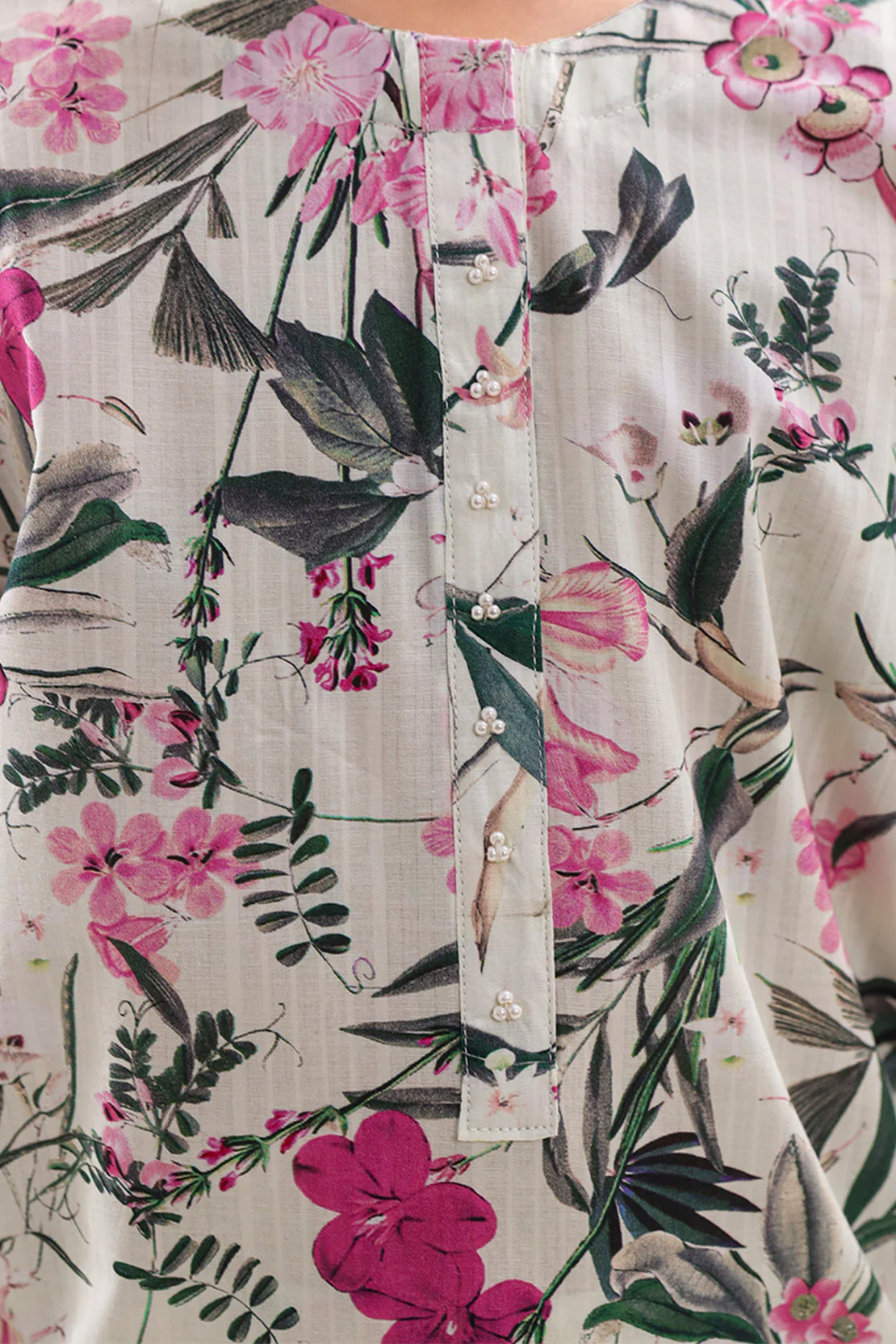Printed Strip Lawn Stitched Shirt For Kids - Image 5