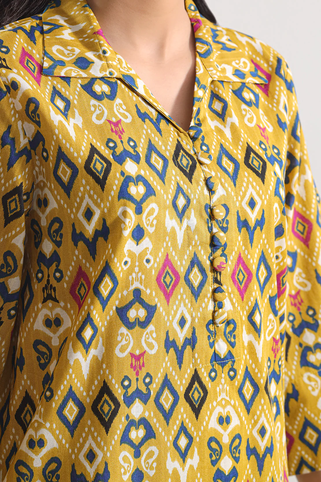 Printed Strip Lawn Stitched Shirt - Image 5