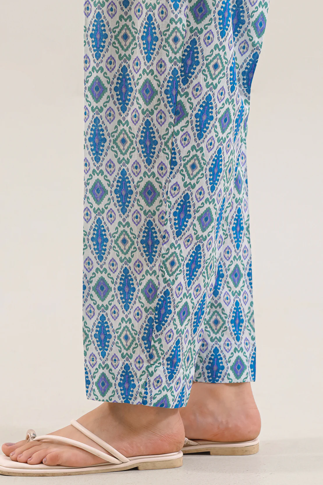 Printed Strip Lawn Stitched Shirt - Image 6