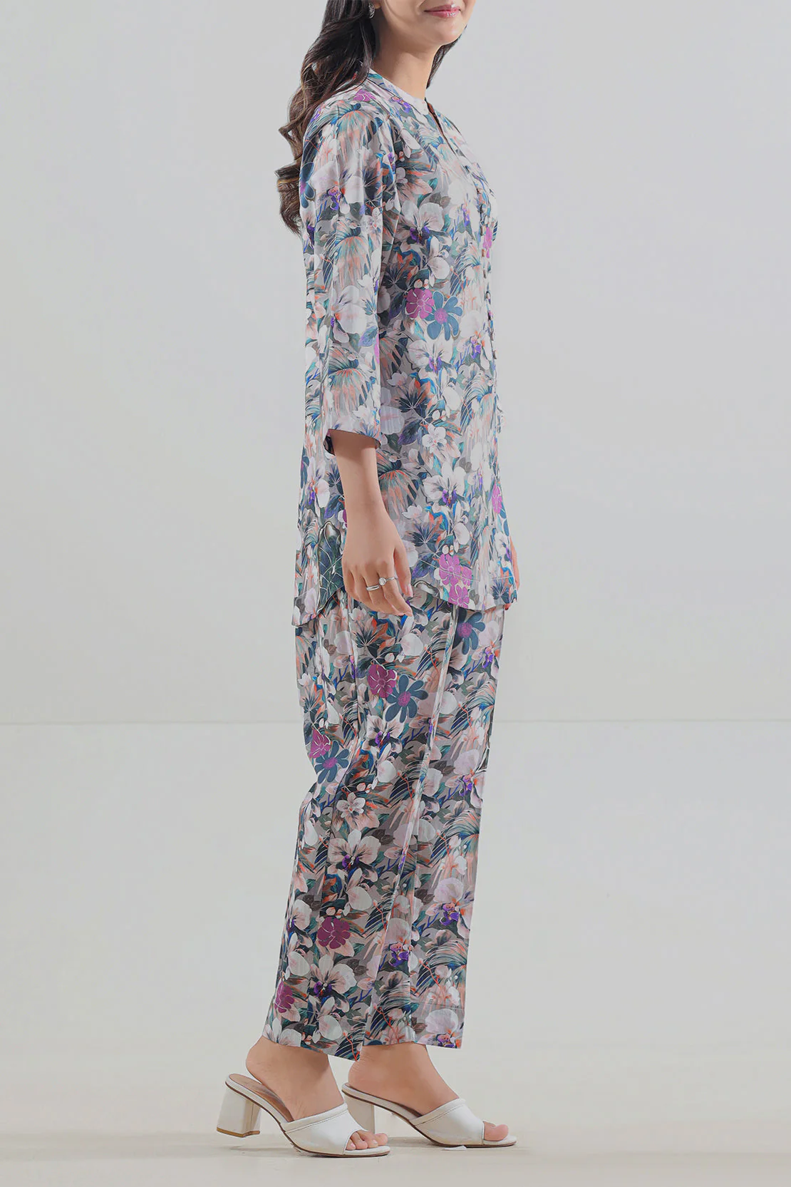 Printed Strip Lawn Stitched Shirt - Image 3