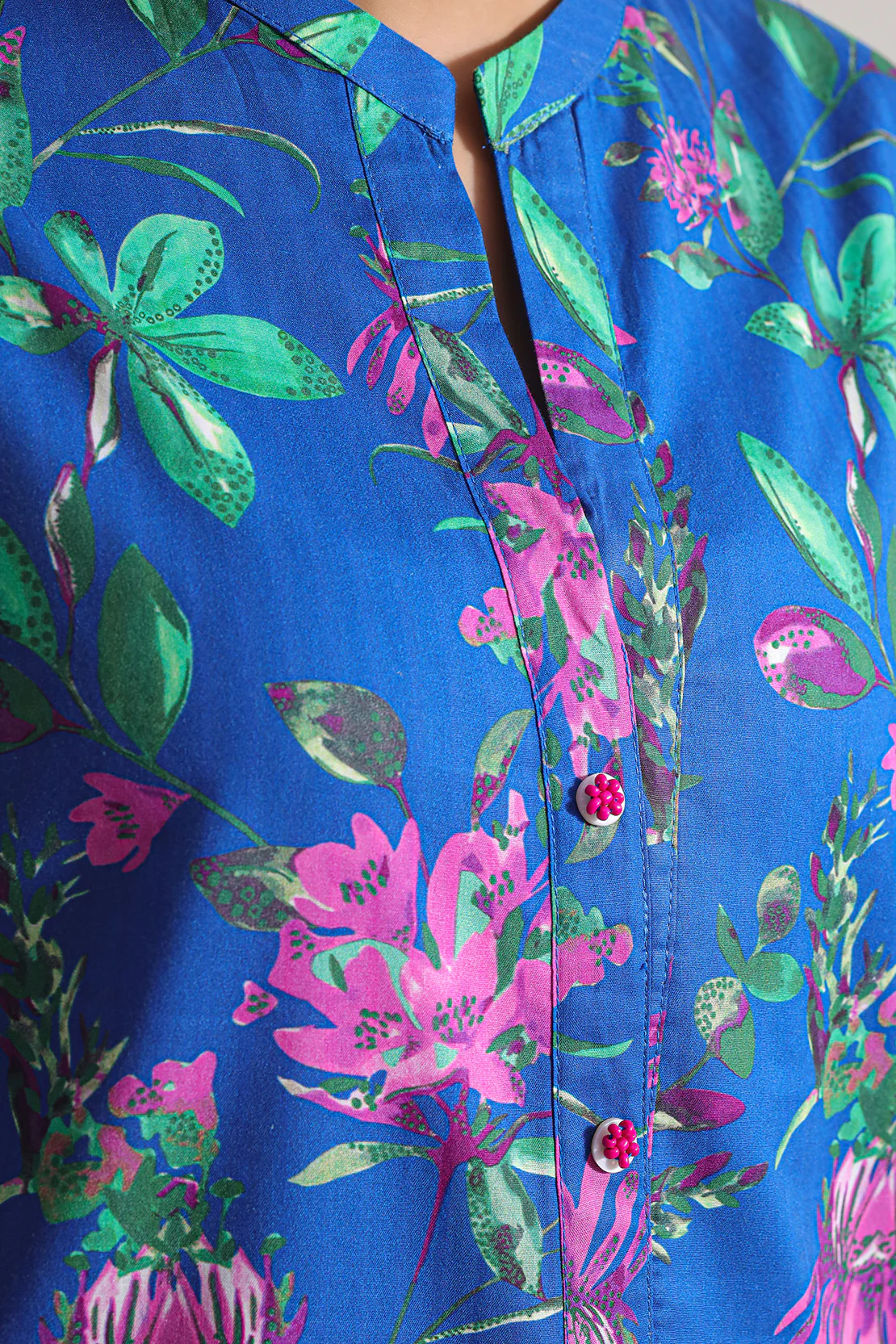 Printed Strip Lawn Stitched Shirt - Image 4