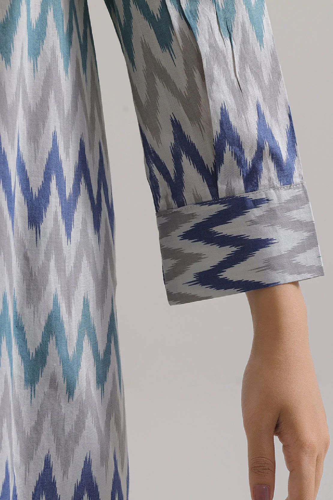 Printed Strip Lawn Stitched Shirt - Image 4