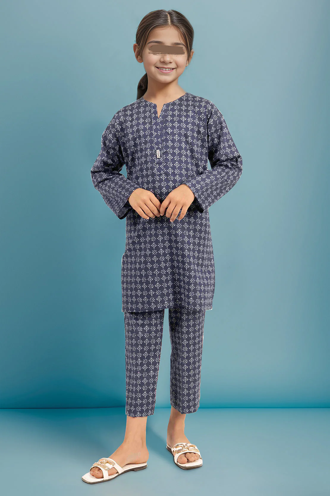 SAYA's Printed Cambric Stitched For Mom and Daughter - Image 2