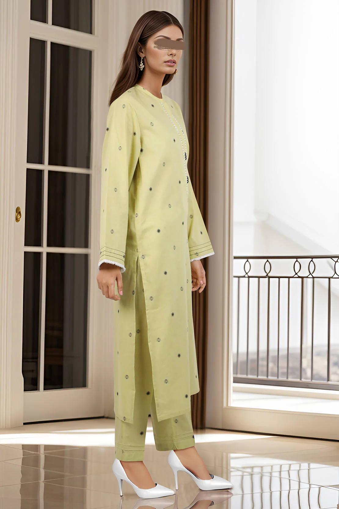 SAYA's Printed Cotton Jacquard Stitched For Mom And Daughter - Image 5