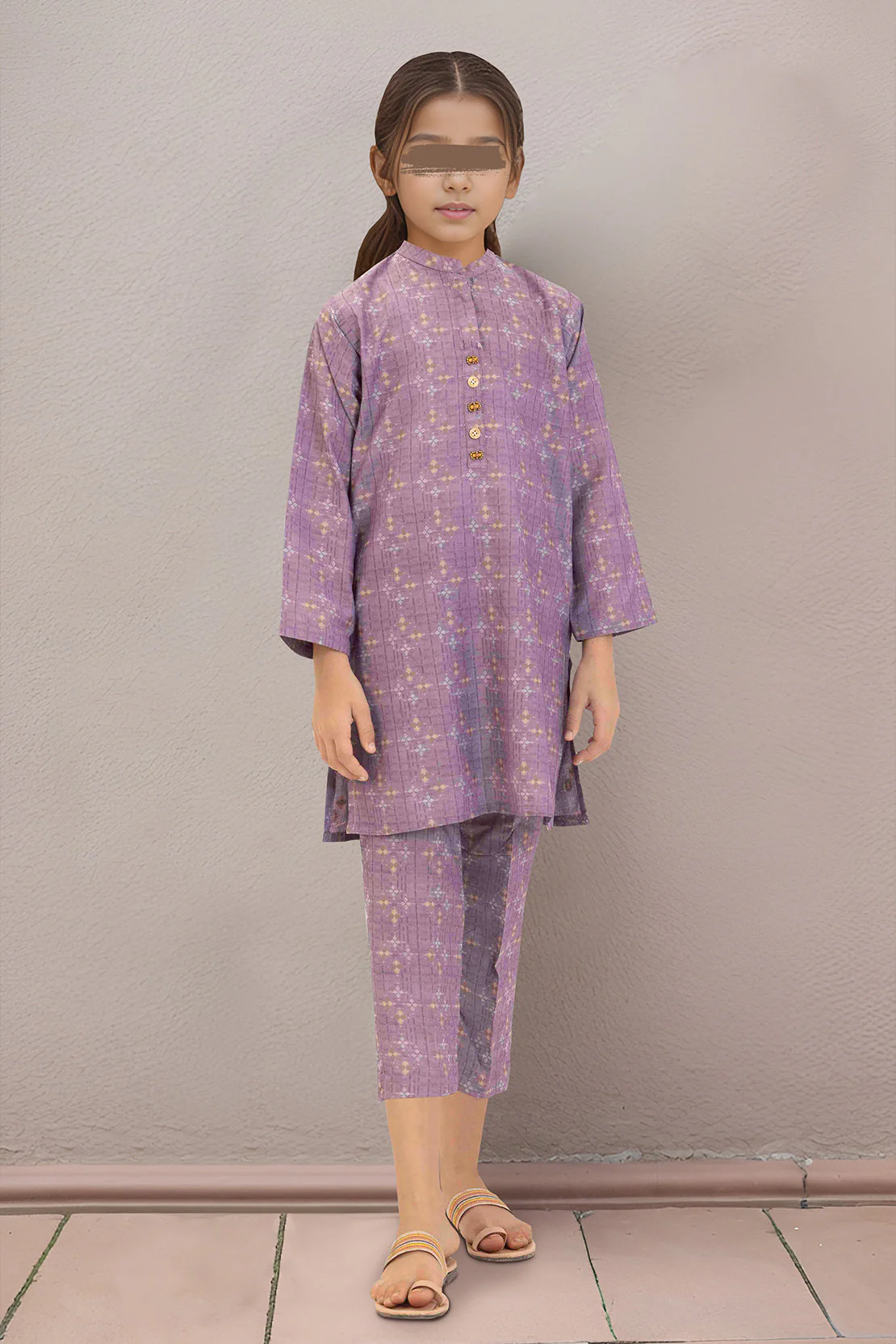 SAYA's Printed Cotton Jacquard Stitched For Mom And Daughter - Image 2
