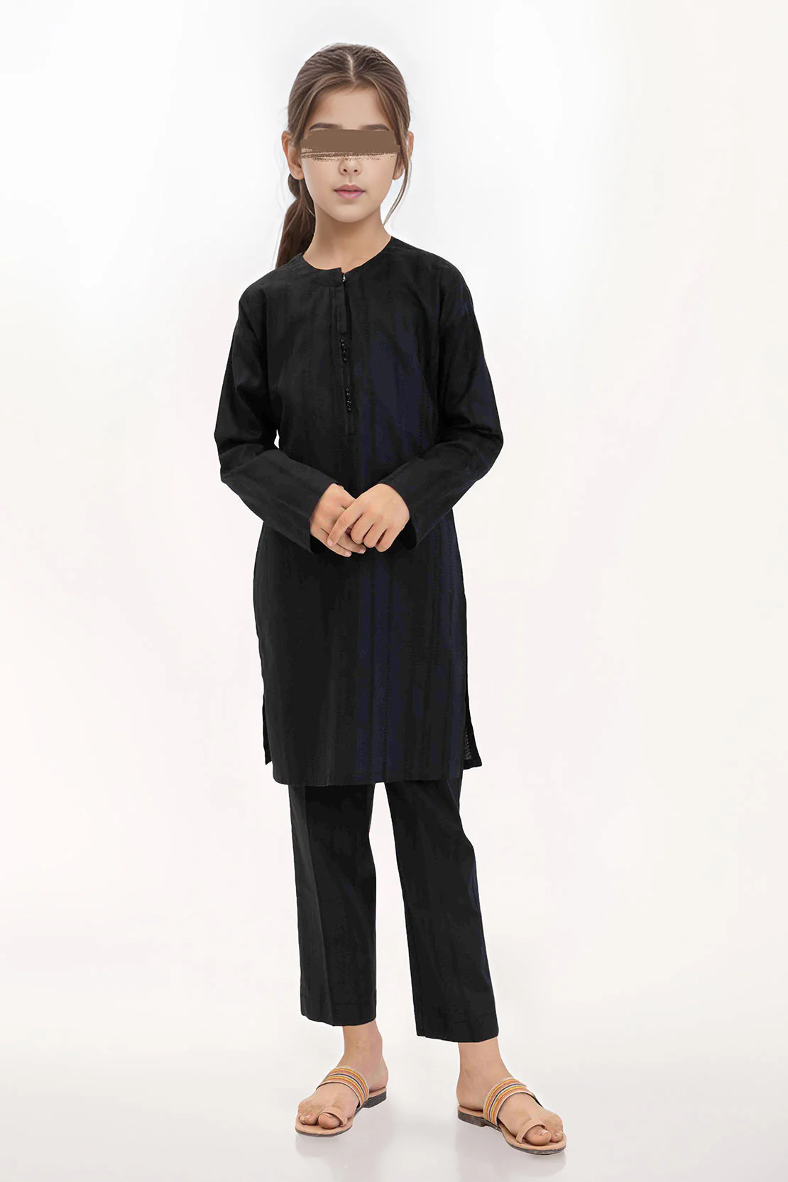 SAYA's Printed Cotton Jacquard Stitched For Mom And Daughter - Image 2